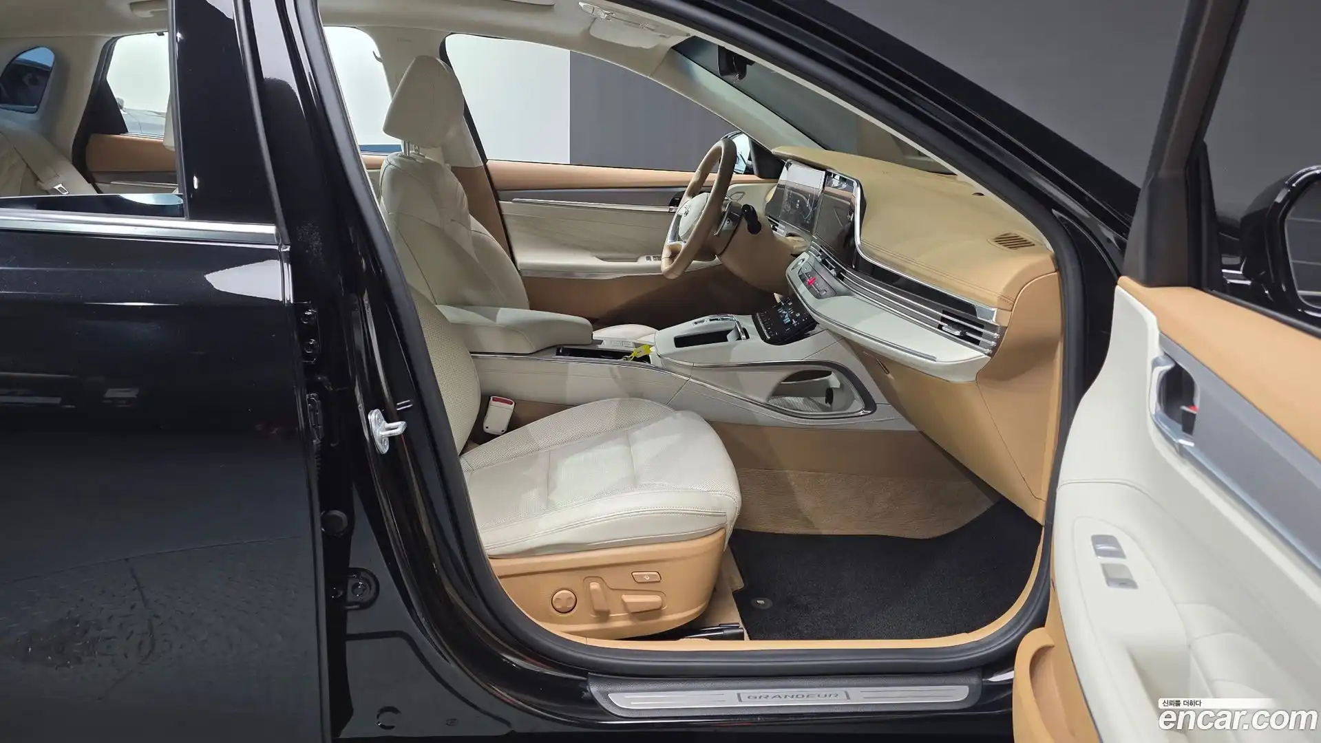 Grandeur Hyundai 2022.4-INNER-036