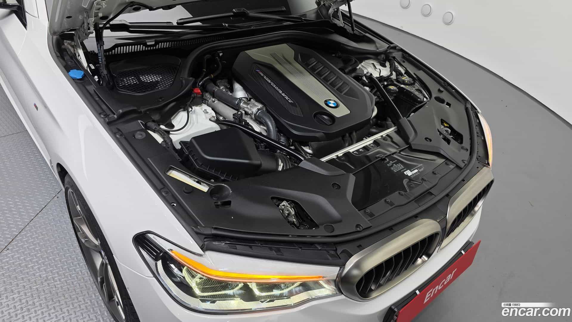 5-Series BMW 2018.11-OUTER-006