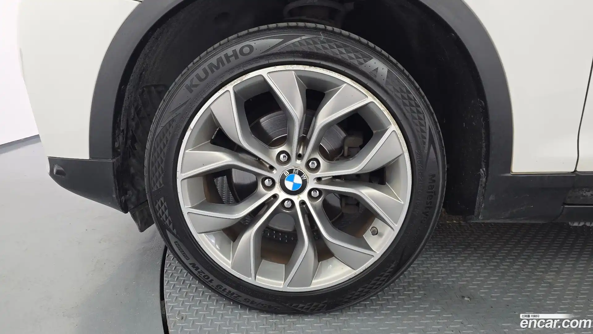 X4 BMW 2015.0-OUTER-005