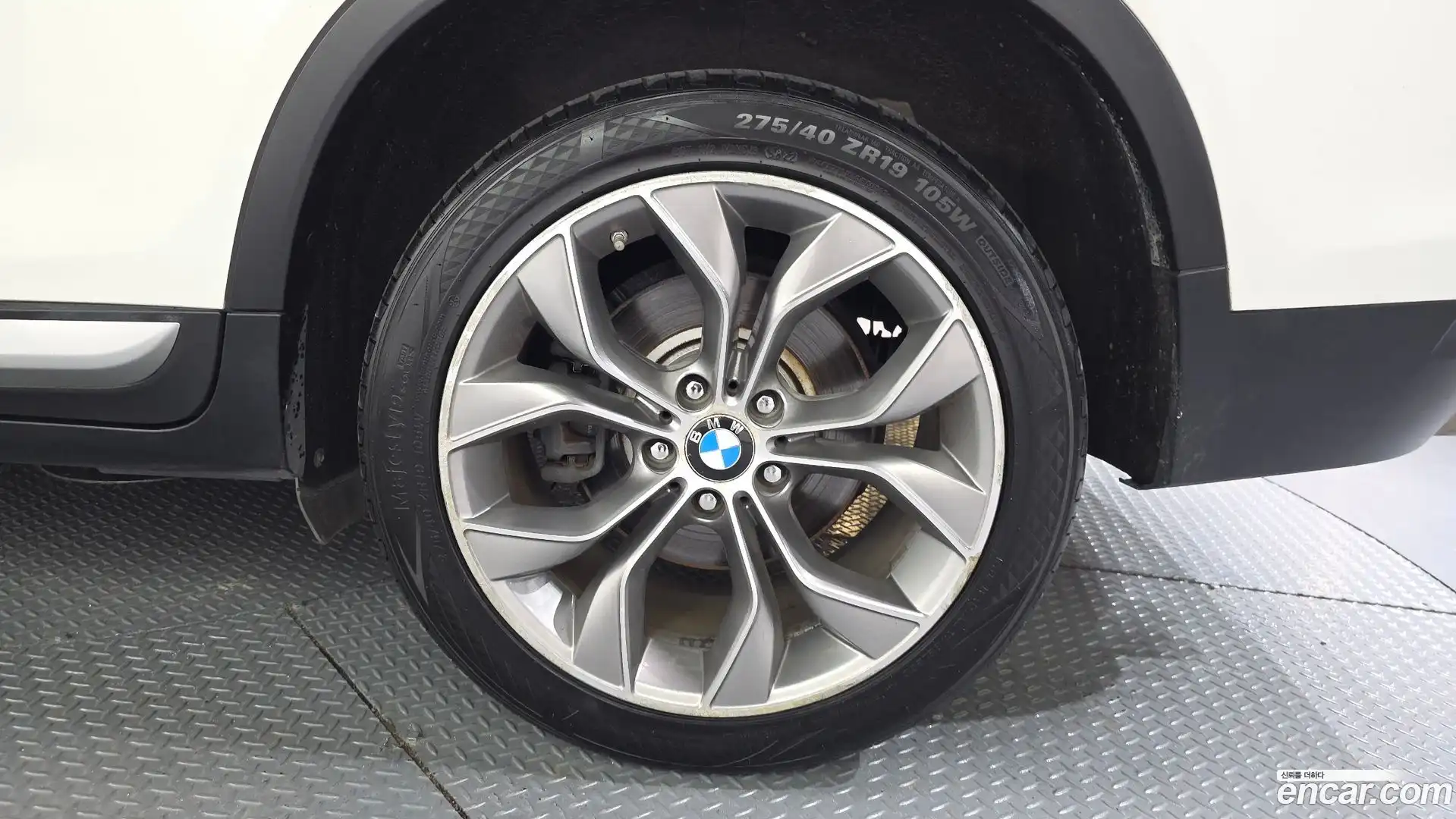 X4 BMW 2015.0-OUTER-031
