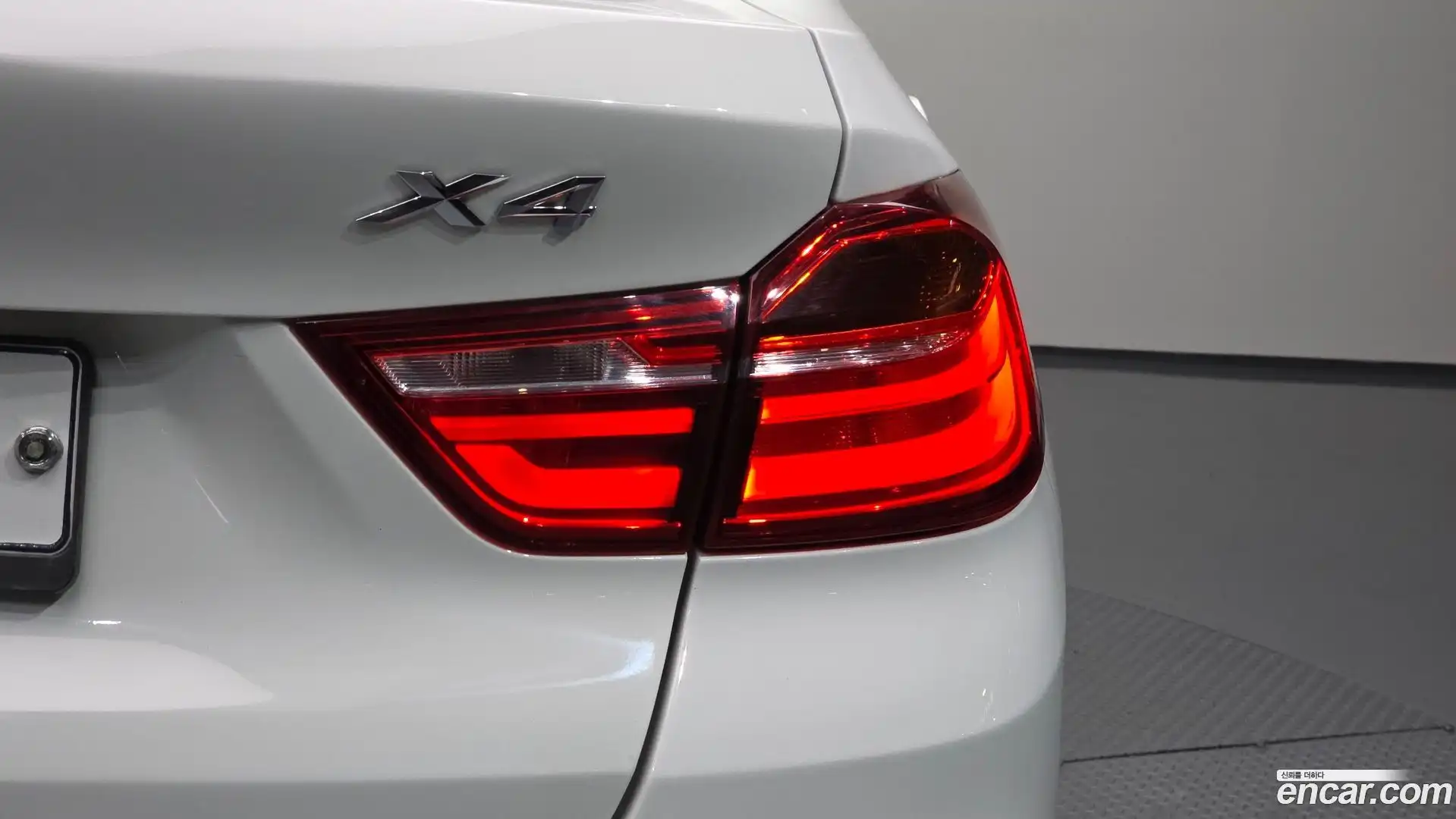 X4 BMW 2015.0-OUTER-033
