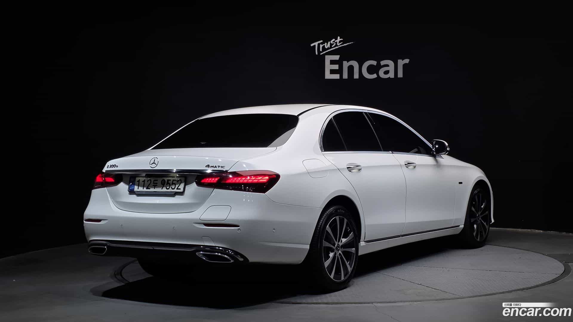 E-Class Mercedes-Benz 2021.2-OUTER-002