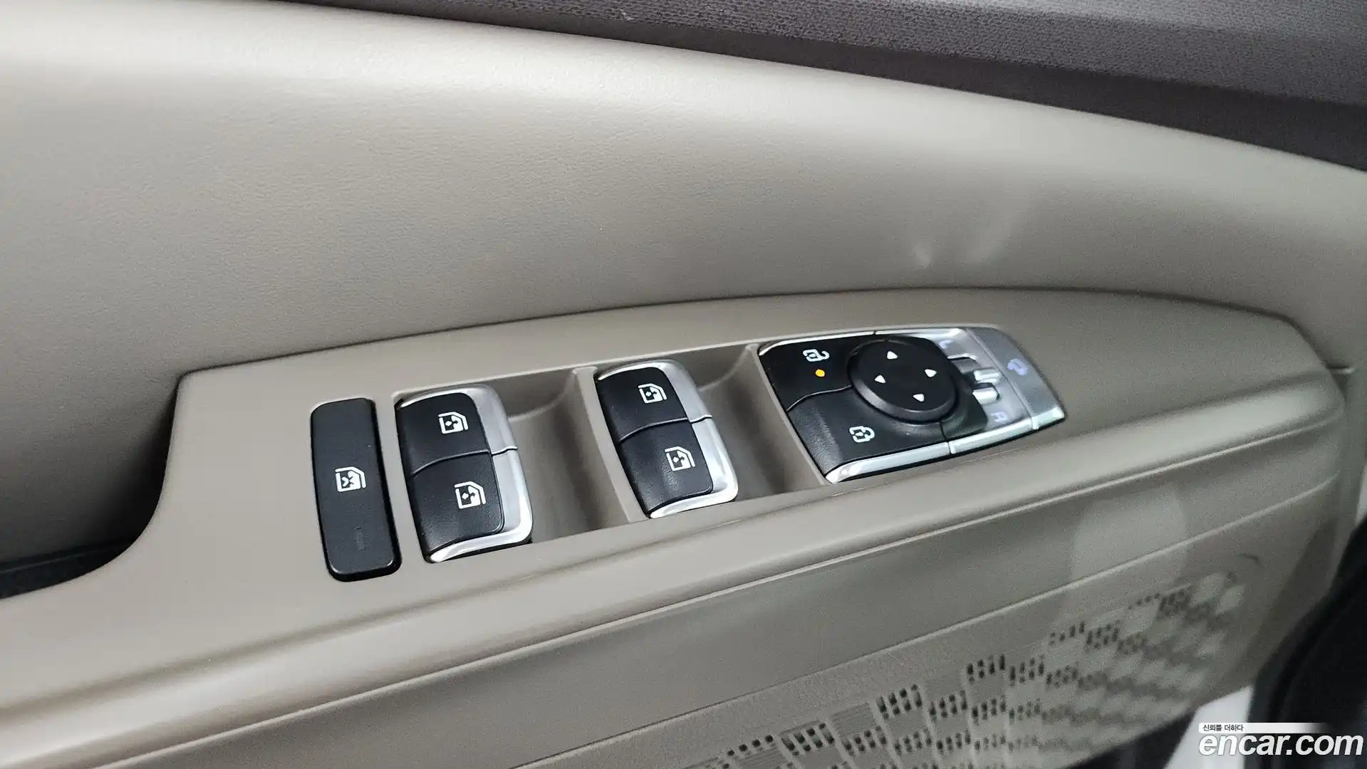 Canival Kia 2024.9-OPTION-043