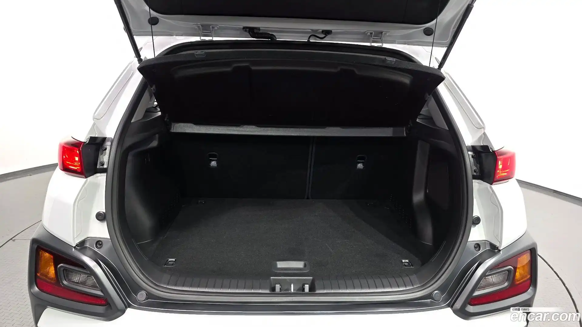 Kona Hyundai 2019.4-OPTION-024