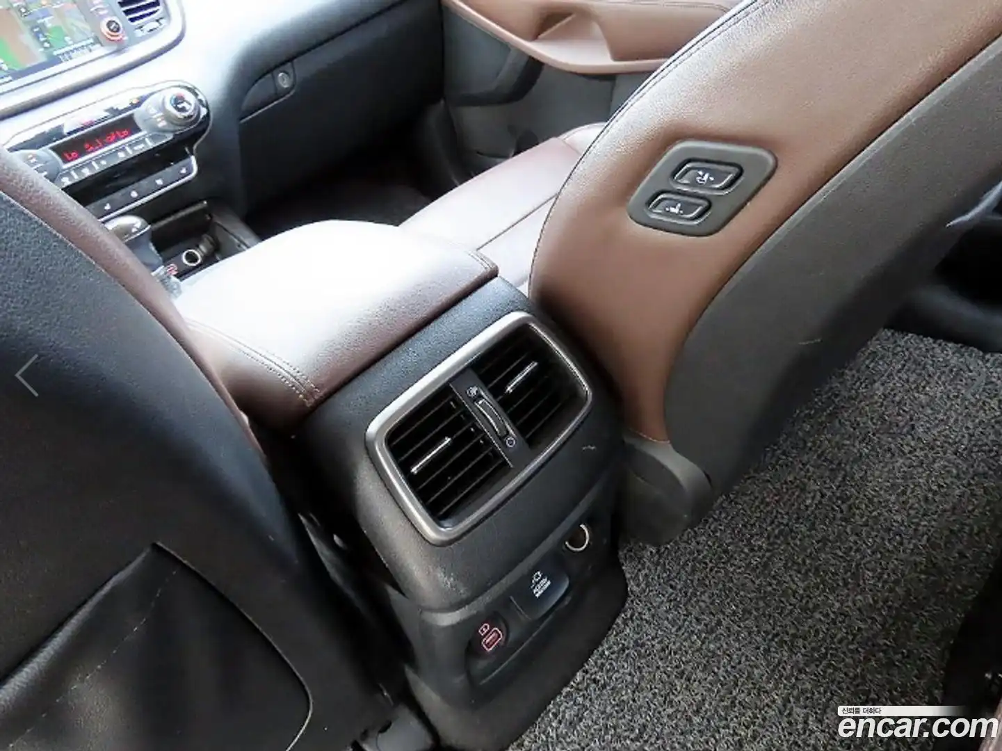 Sorento Kia 2016.2-OPTION-018