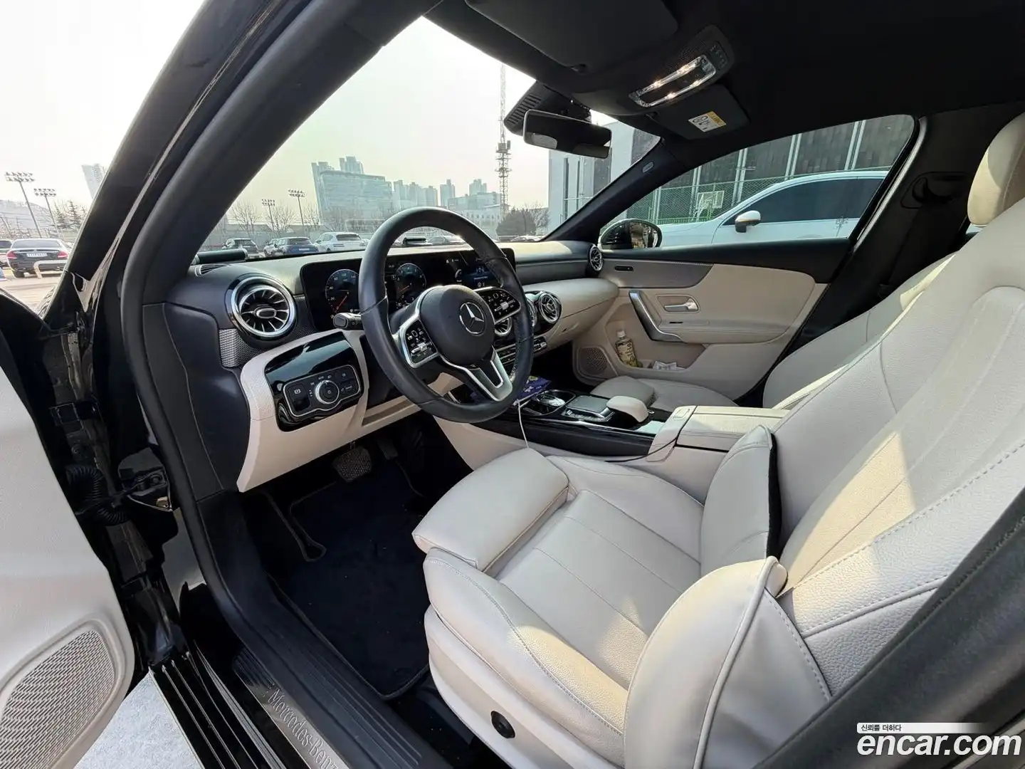 A-Class Mercedes-Benz 2021.4-INNER-010