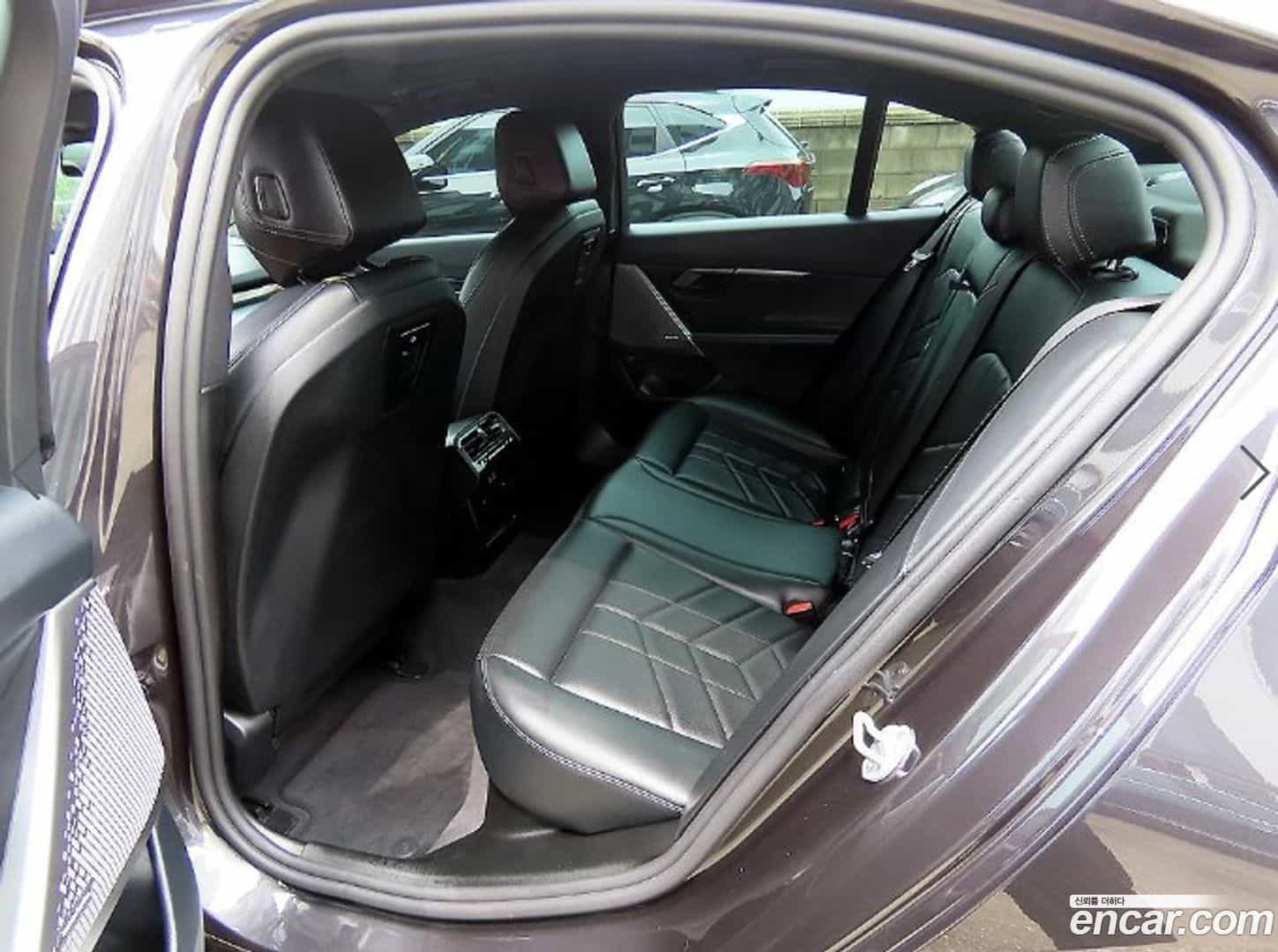 5-Series BMW 2025.3-OUTER-006