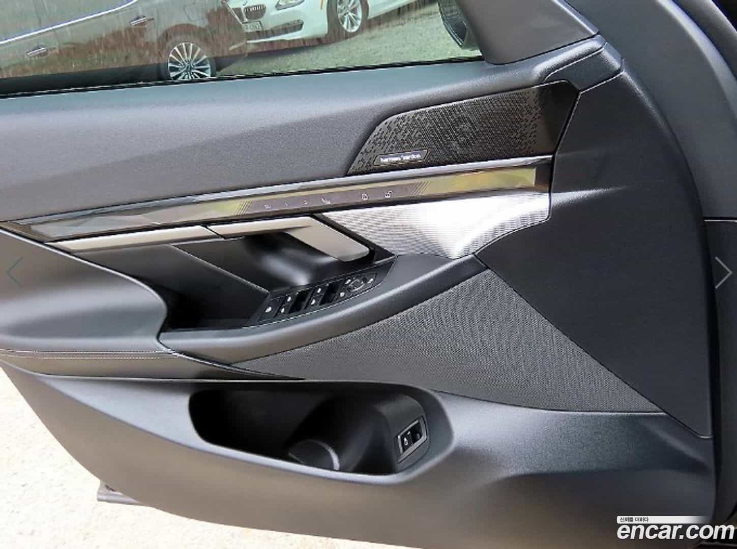 5-Series BMW 2025.3-OPTION-016