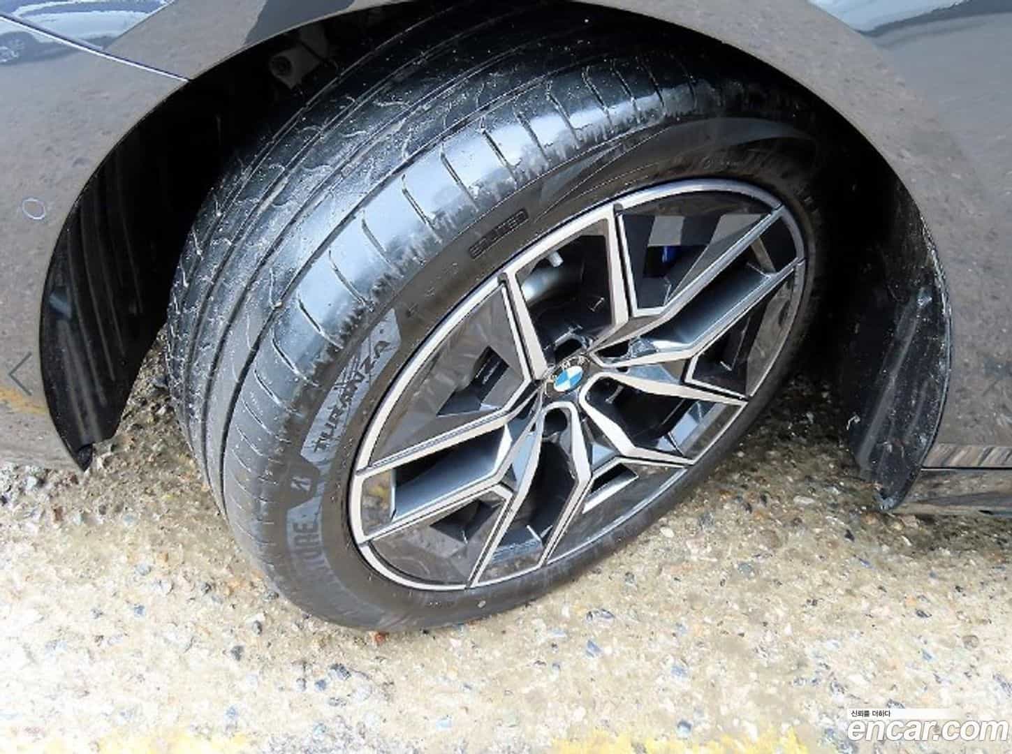 5-Series BMW 2025.3-OPTION-024