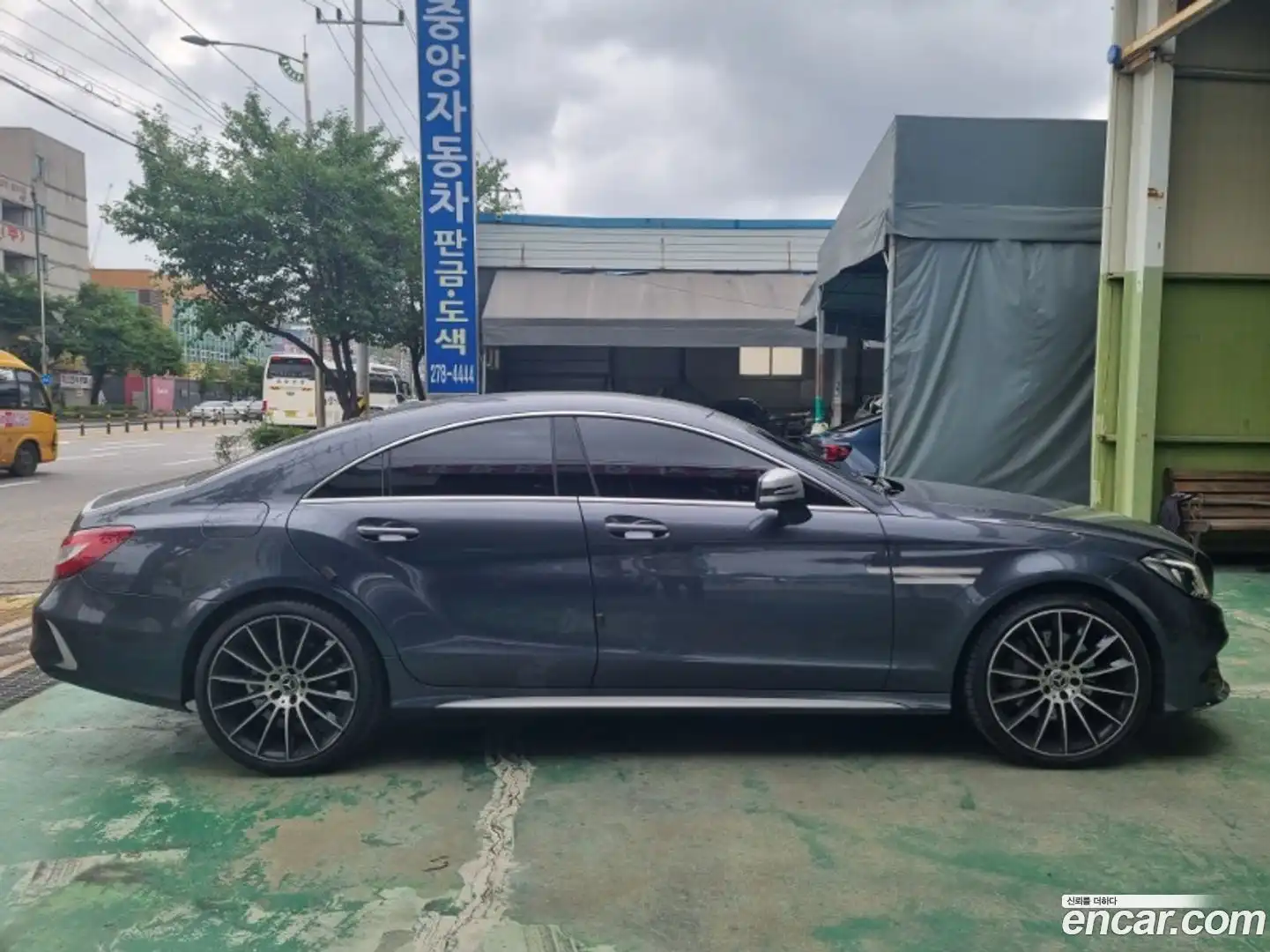 CLS-Class Mercedes-Benz 2015.7-OUTER-005