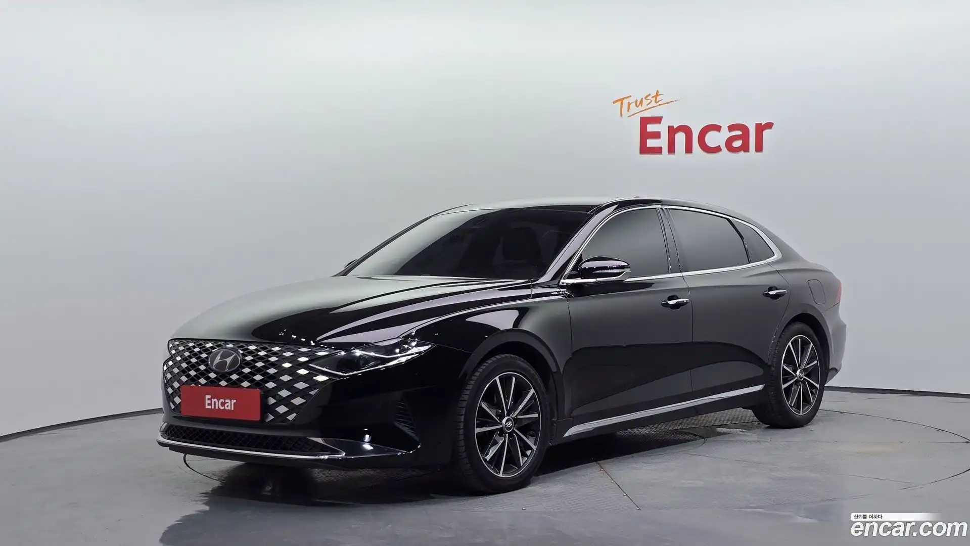 Grandeur Hyundai 2021.6-OUTER-001