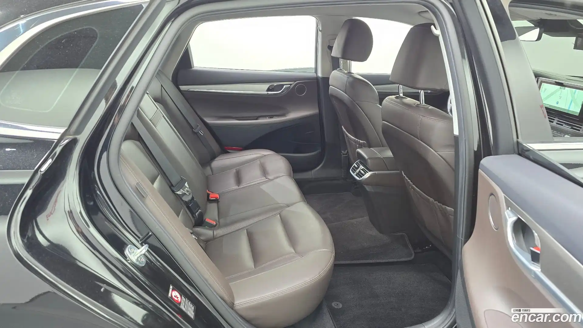 Grandeur Hyundai 2021.6-OPTION-015