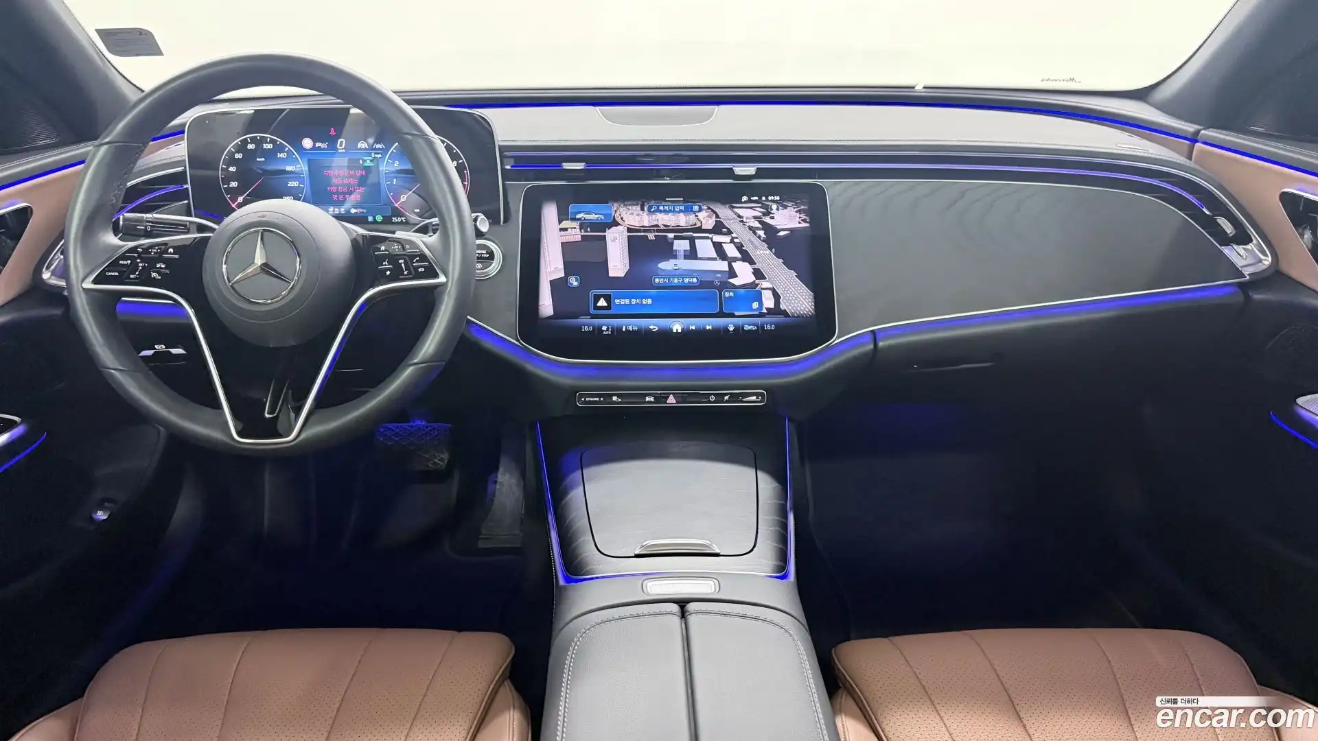 E-Class Mercedes-Benz 2024.8-INNER-007
