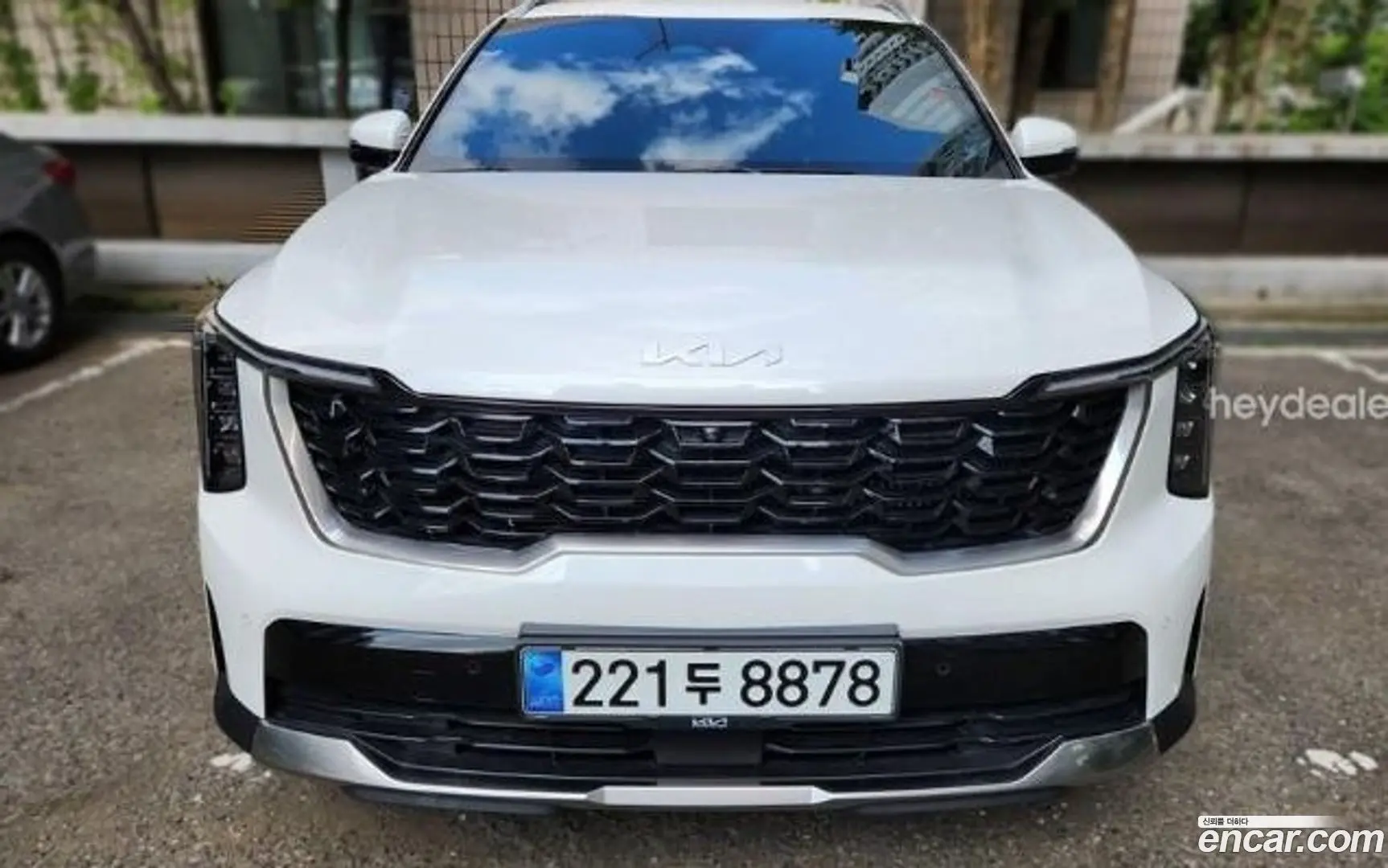 Main__Slider__Photo:Sorento Kia 2024.0-0