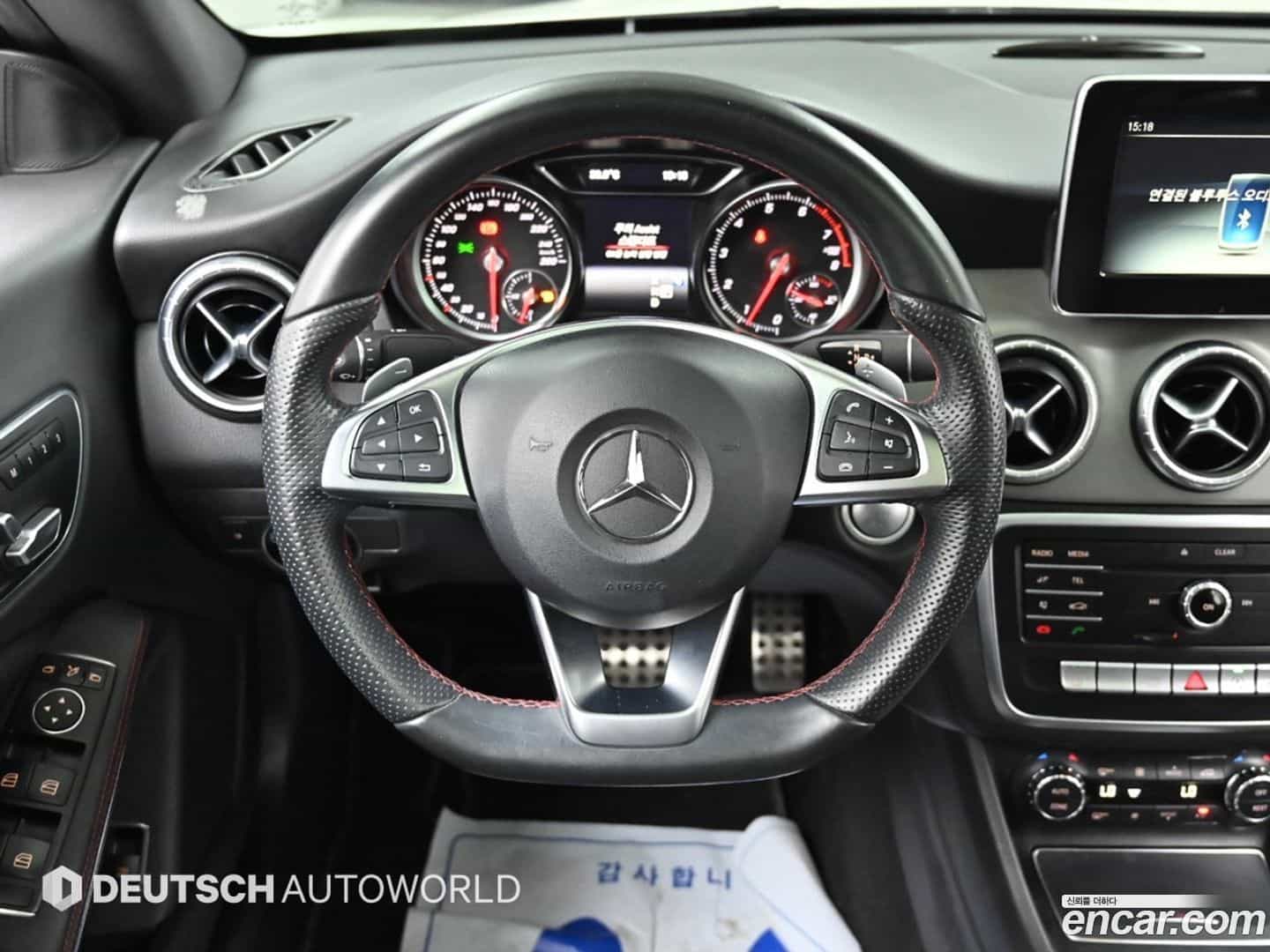 CLA-Class Mercedes-Benz 2017.10-OPTION-017