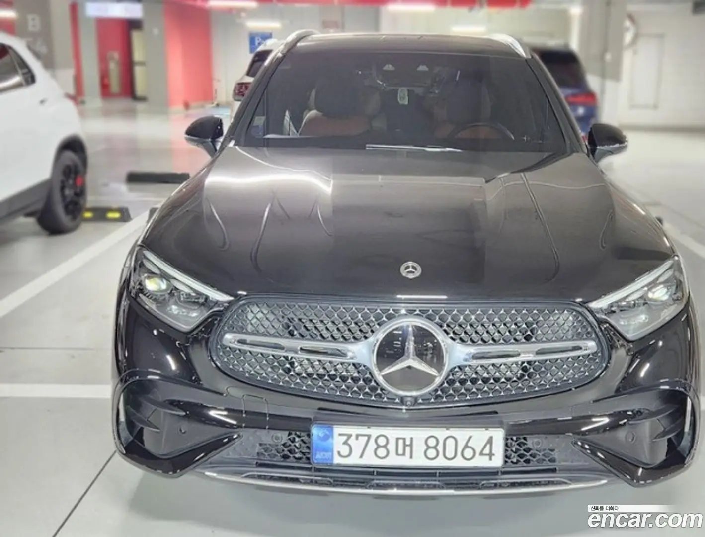 Main__Slider__Photo:GLC-Class Mercedes-Benz 2024.6-0