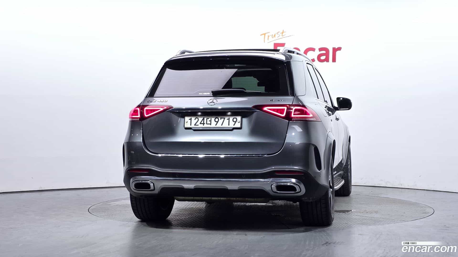 GLE-Class Mercedes-Benz 2020.5-OUTER-004
