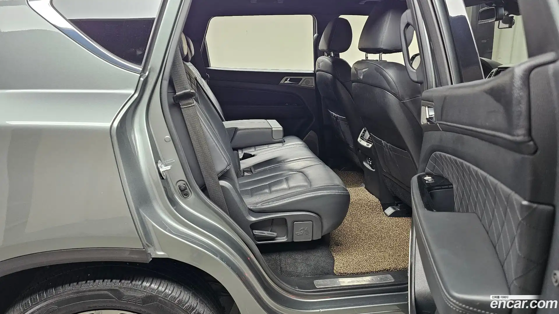 Rexton KG Mobility 2017.7-OPTION-015