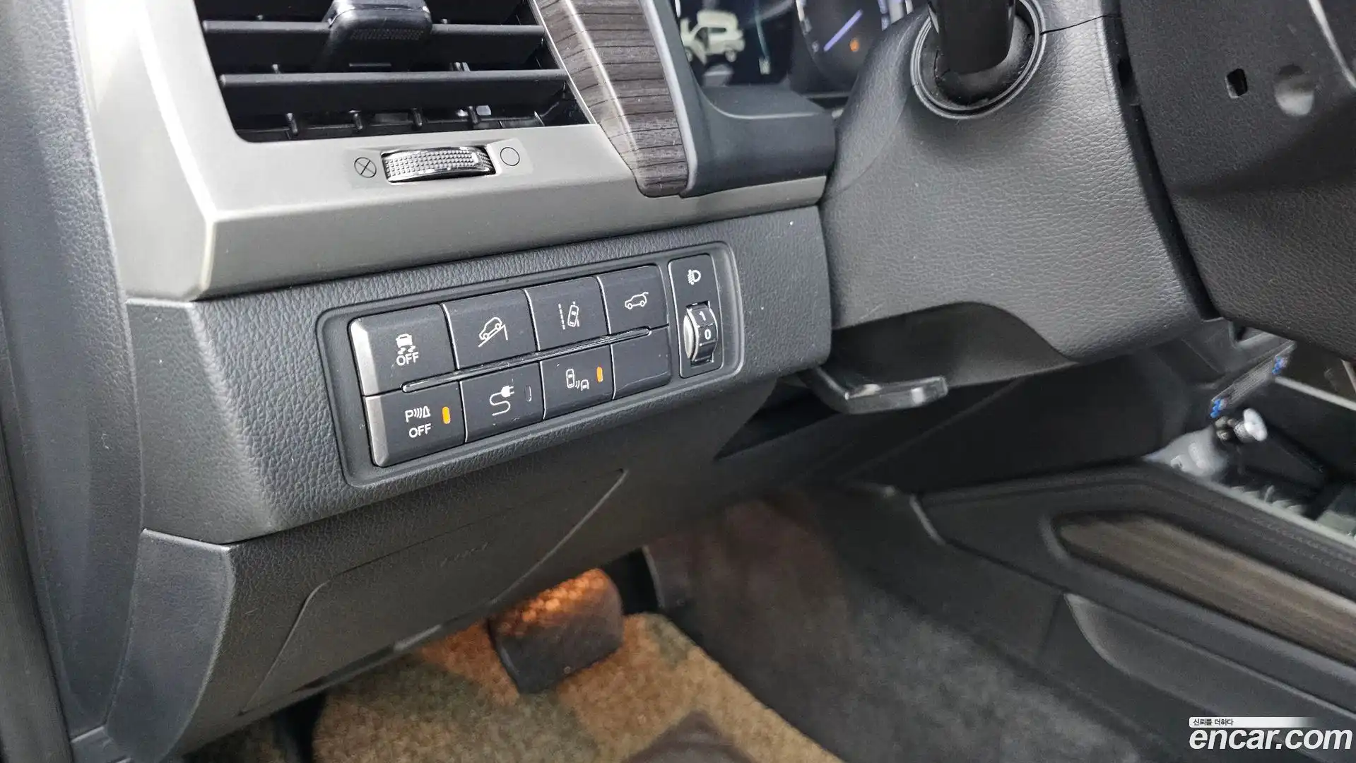 Rexton KG Mobility 2017.7-OPTION-040