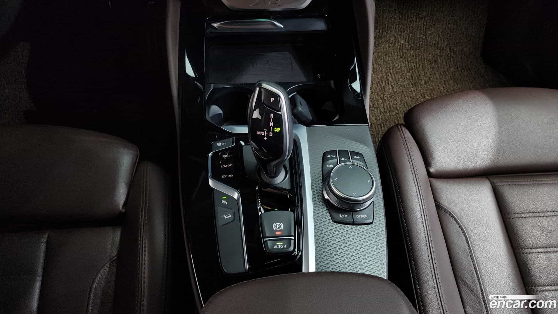 X4 BMW 2020.0-INNER-009