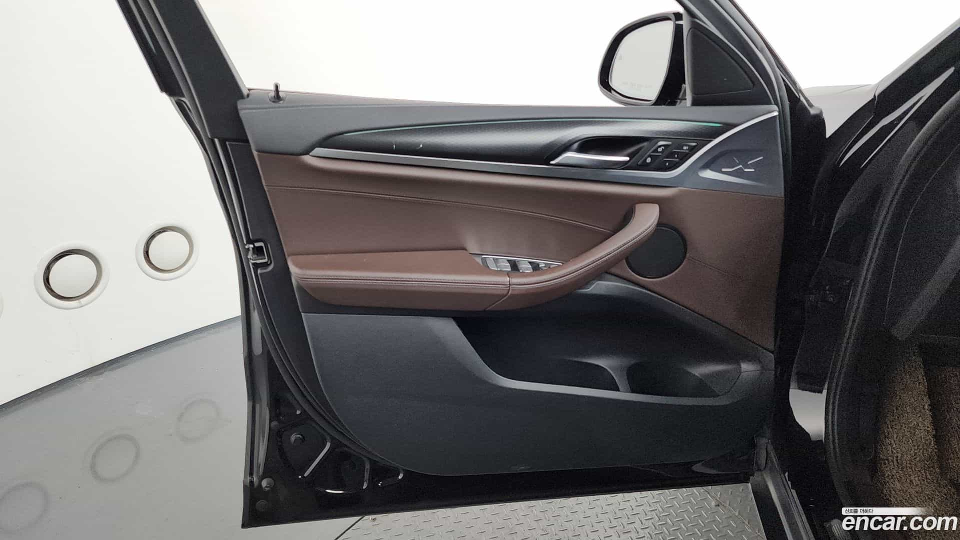X4 BMW 2020.0-INNER-034