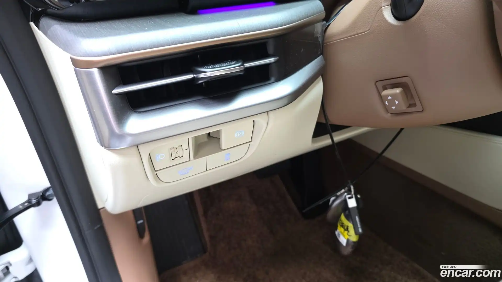 Grandeur Hyundai 2024.7-OPTION-043