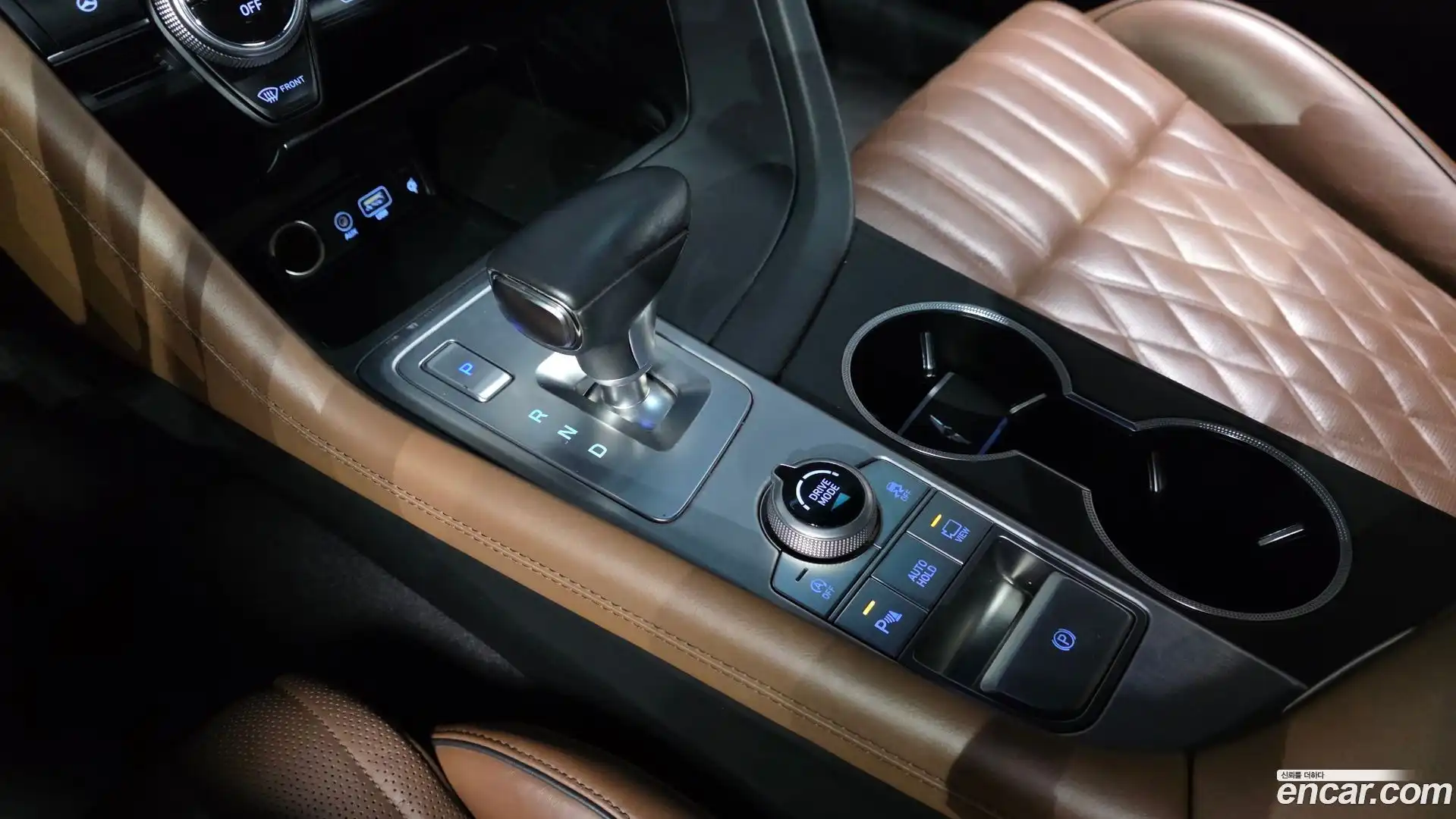 G70 Genesis 2018.7-INNER-009