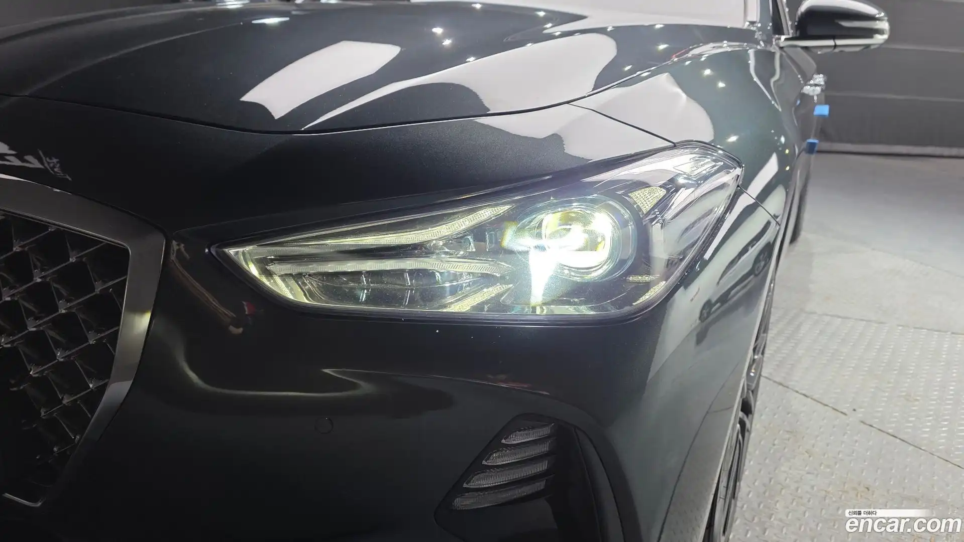 G70 Genesis 2018.7-OUTER-032