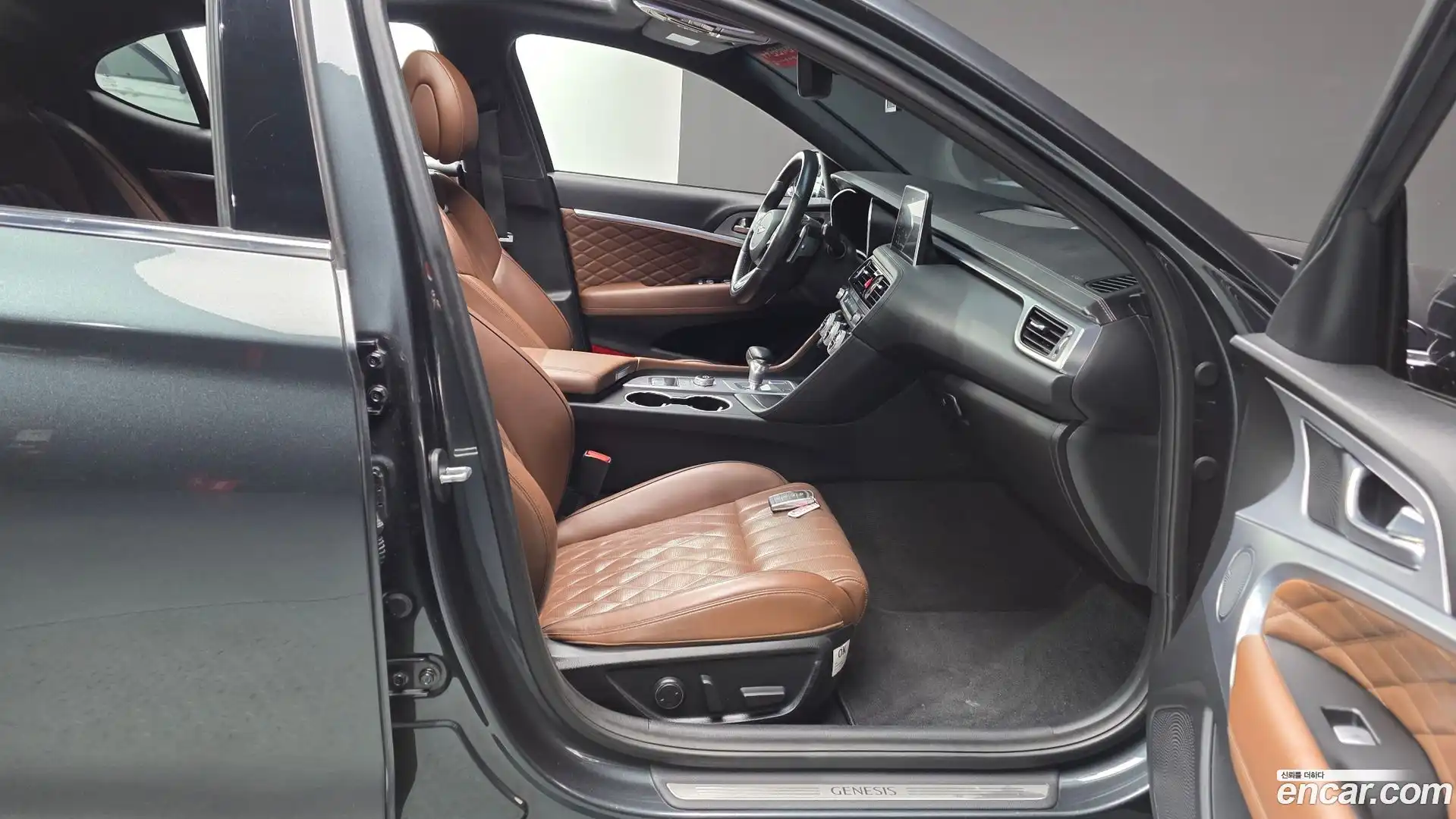 G70 Genesis 2018.7-INNER-036