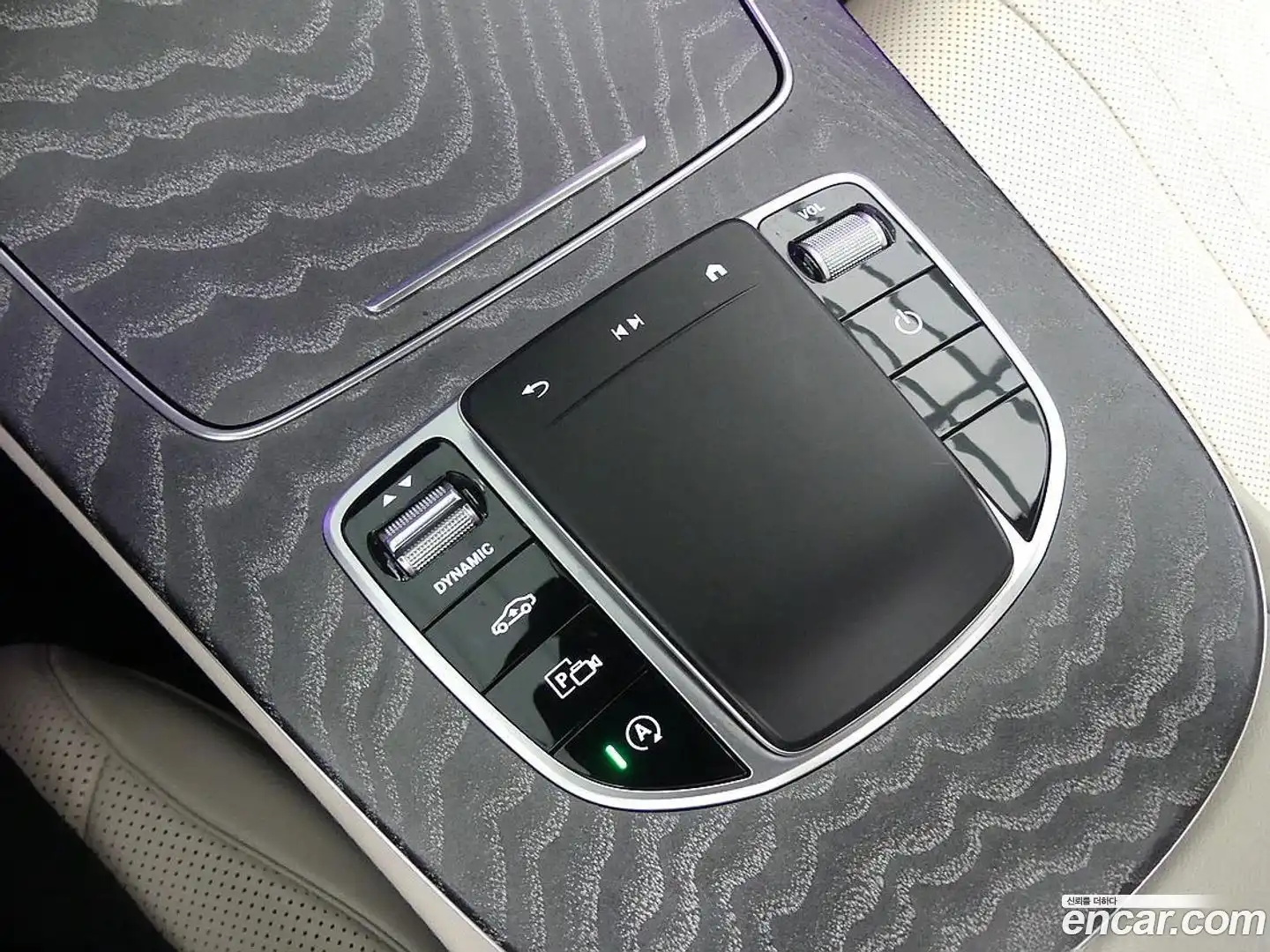 CLS-Class Mercedes-Benz 2021.2-OPTION-016