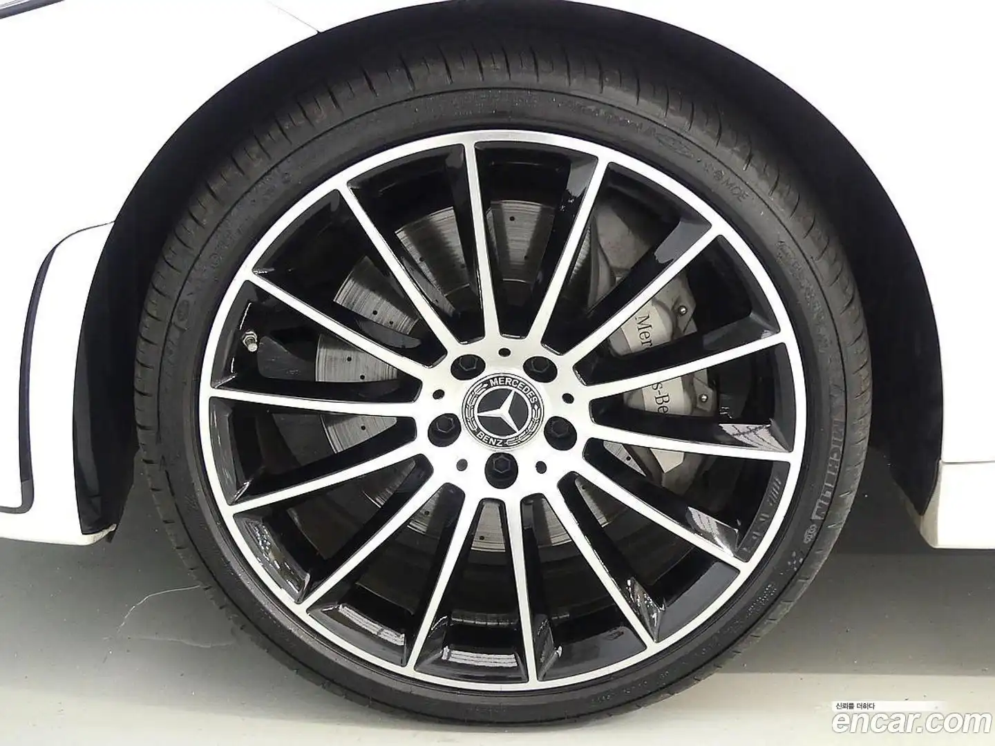 CLS-Class Mercedes-Benz 2021.2-OPTION-020