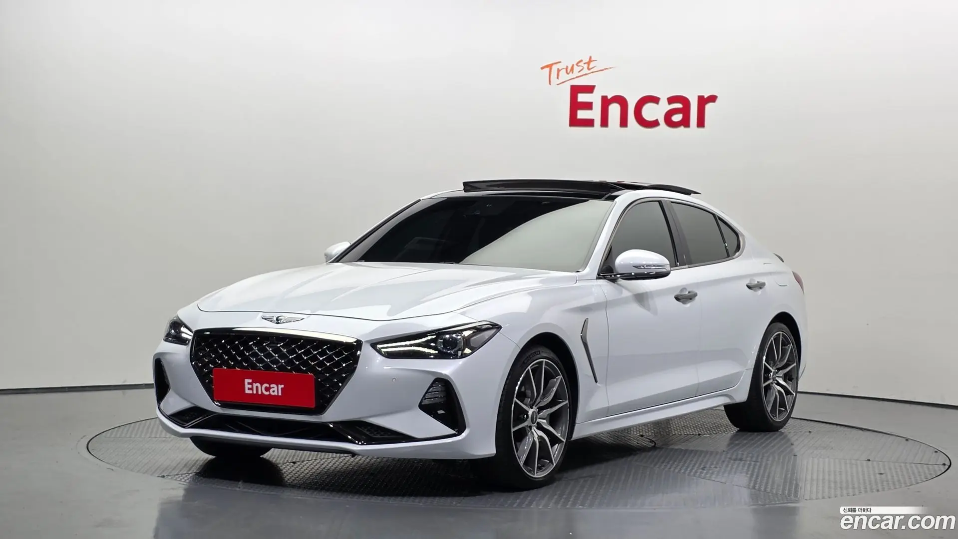 Main__Slider__Photo:G70 Genesis 2018.2-0