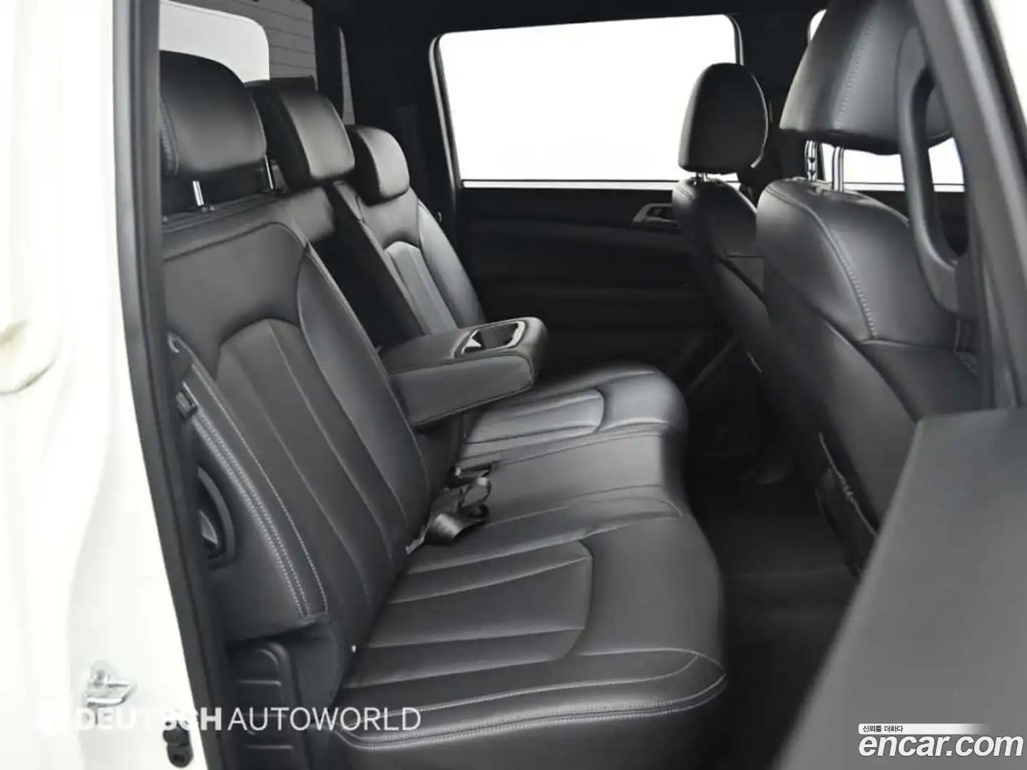 Rexton KG Mobility 2025.0-OPTION-016