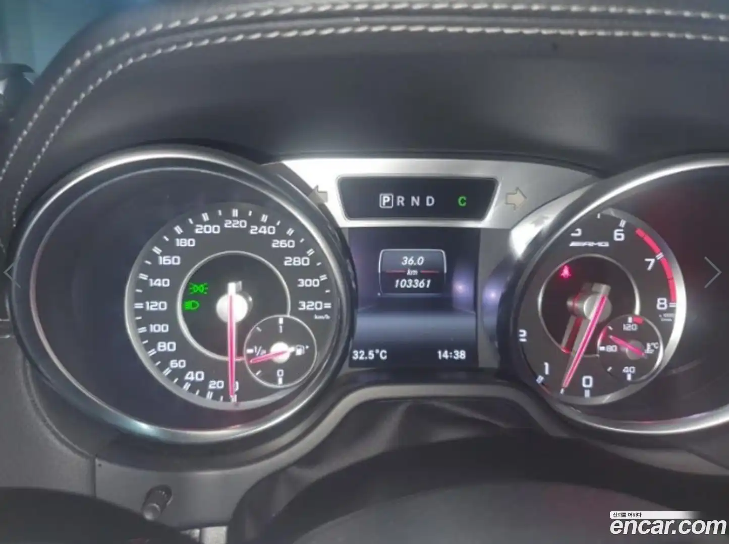 SL-Class Mercedes-Benz 2014.9-INNER-007