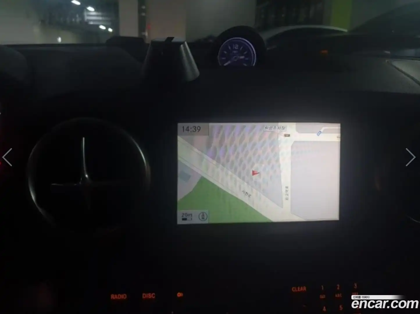 SL-Class Mercedes-Benz 2014.9-INNER-009