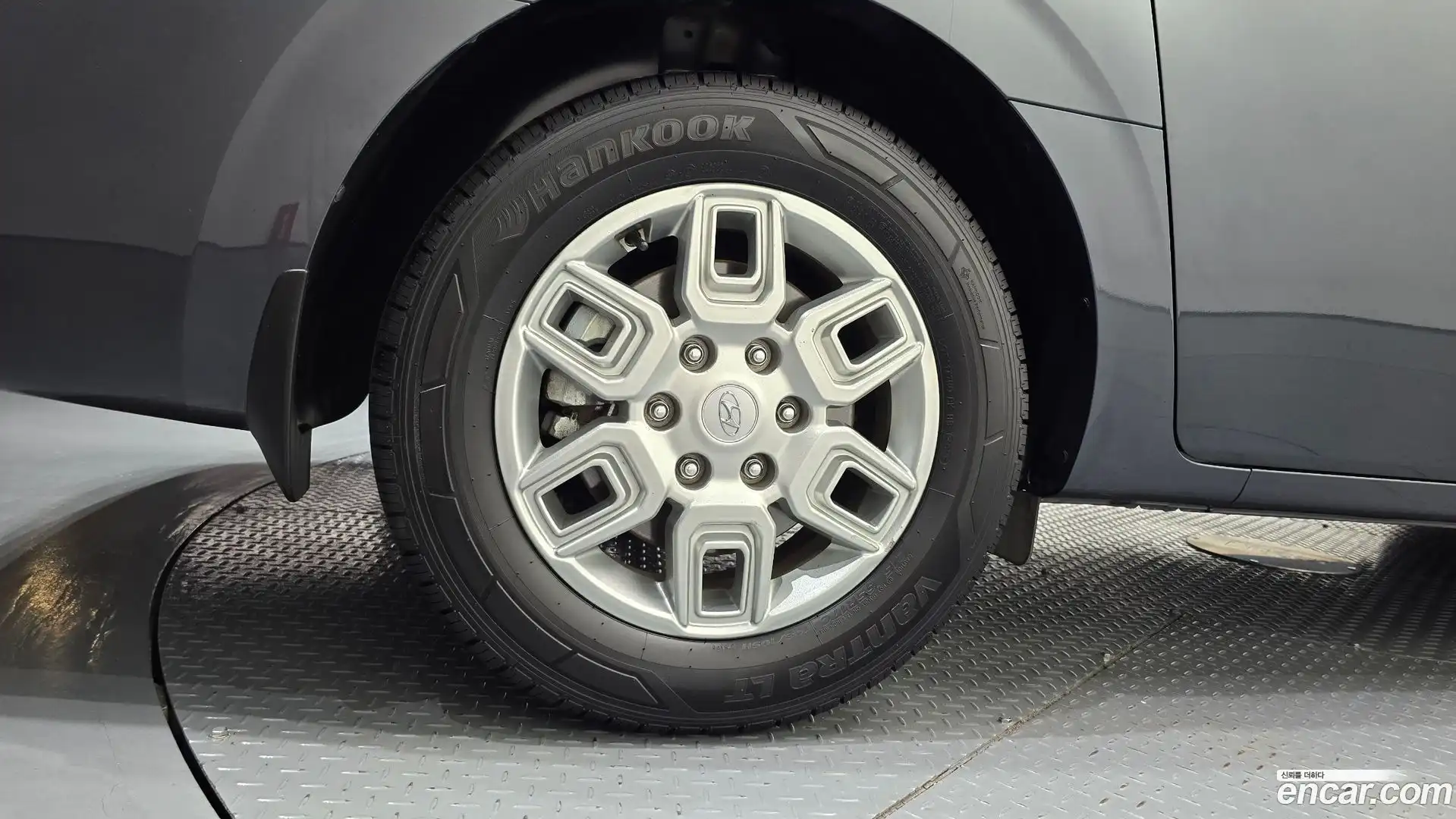 Staria Hyundai 2023.9-OUTER-005