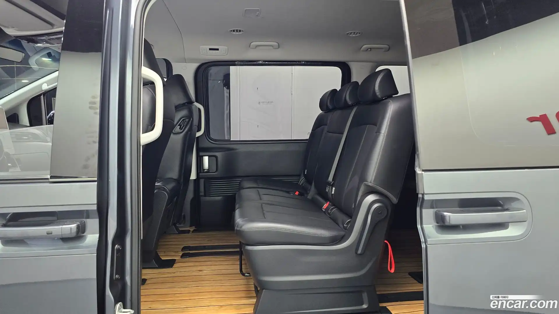 Staria Hyundai 2023.9-OPTION-016