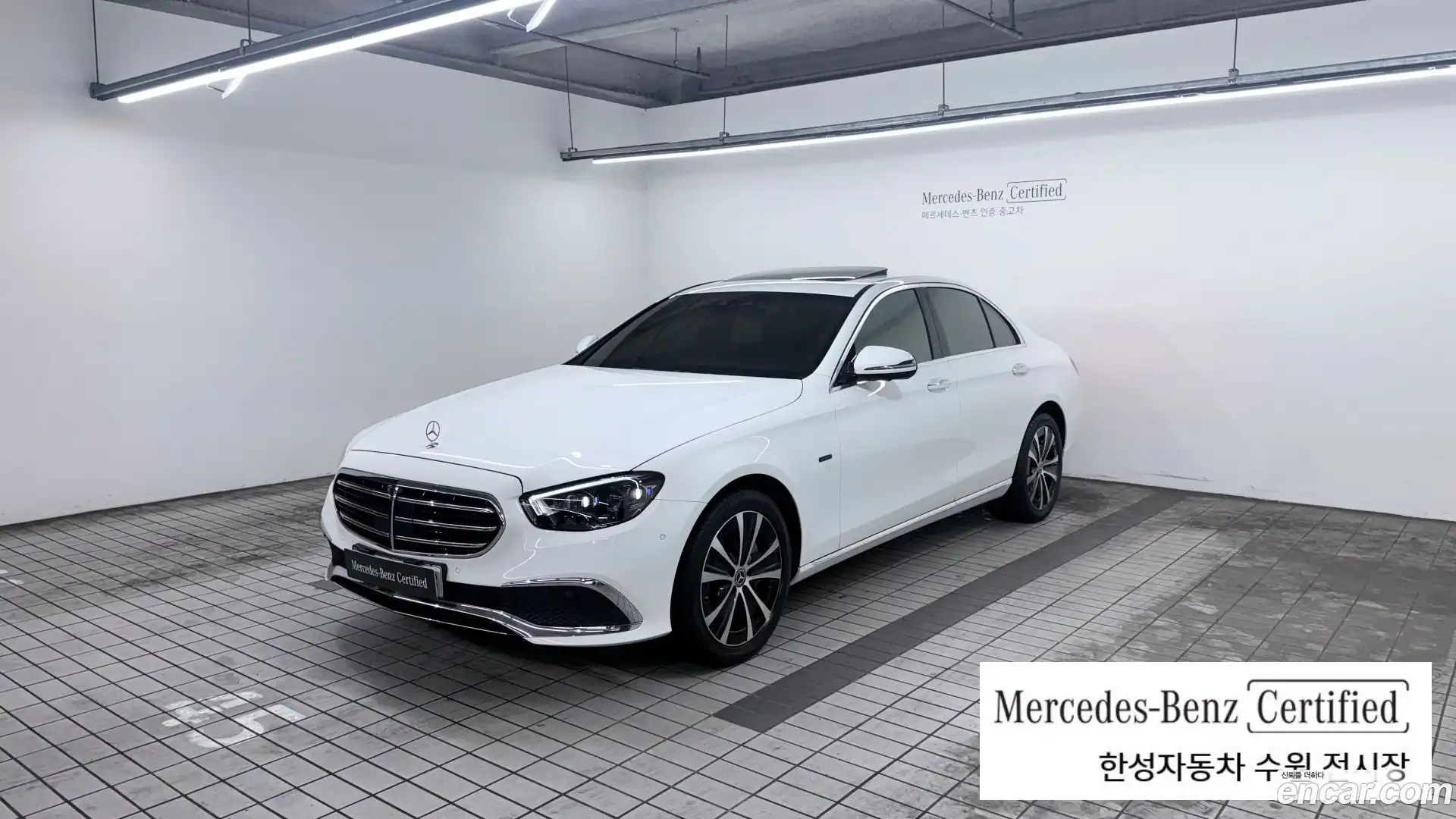 E-Class Mercedes-Benz 2021.3-OUTER-001