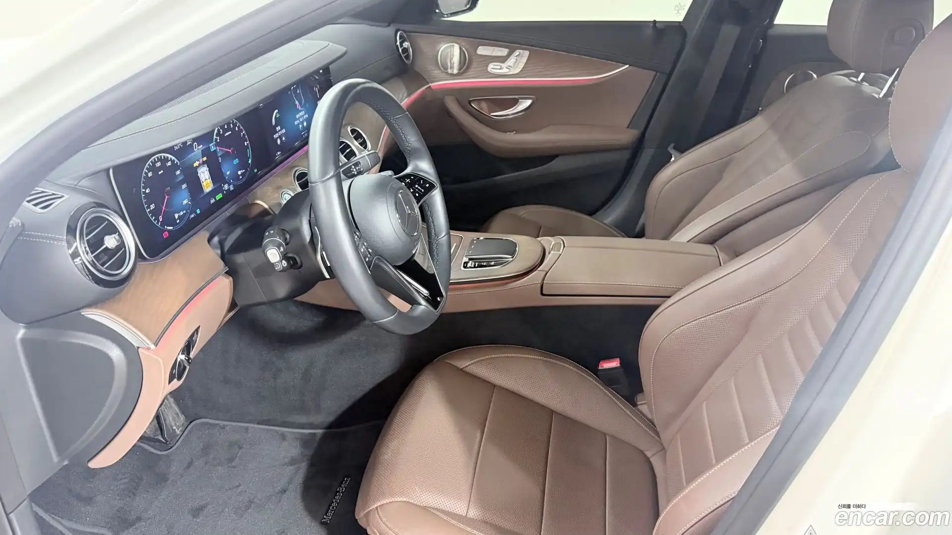 E-Class Mercedes-Benz 2021.3-OPTION-018