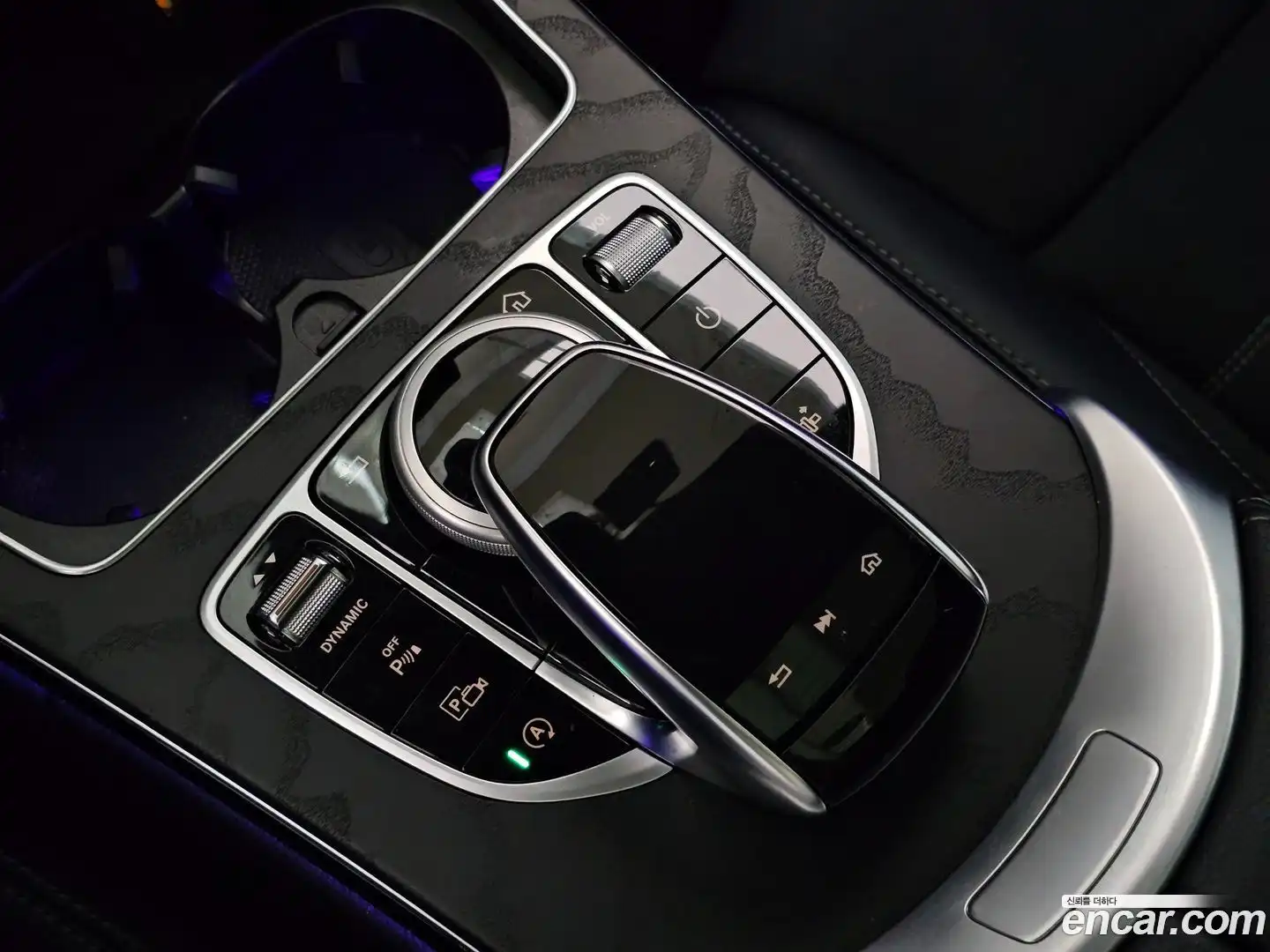 C-Class Mercedes-Benz 2023.7-INNER-007