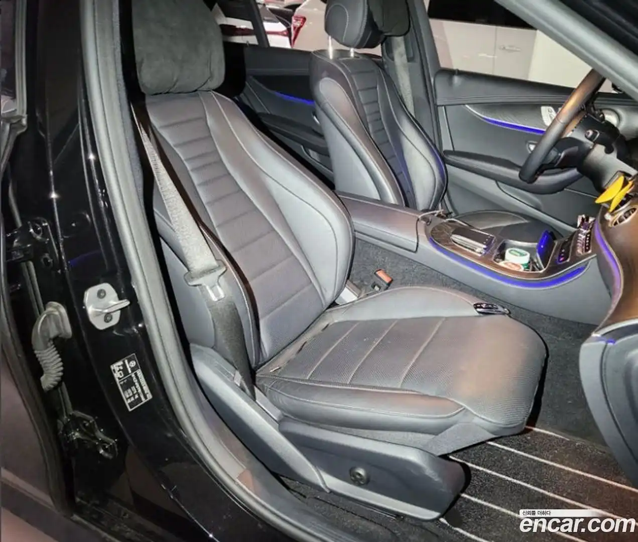 E-Class Mercedes-Benz 2022.10-INNER-009