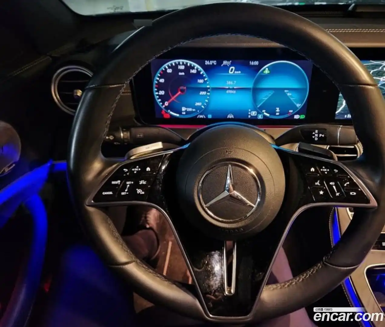 E-Class Mercedes-Benz 2022.10-OPTION-019