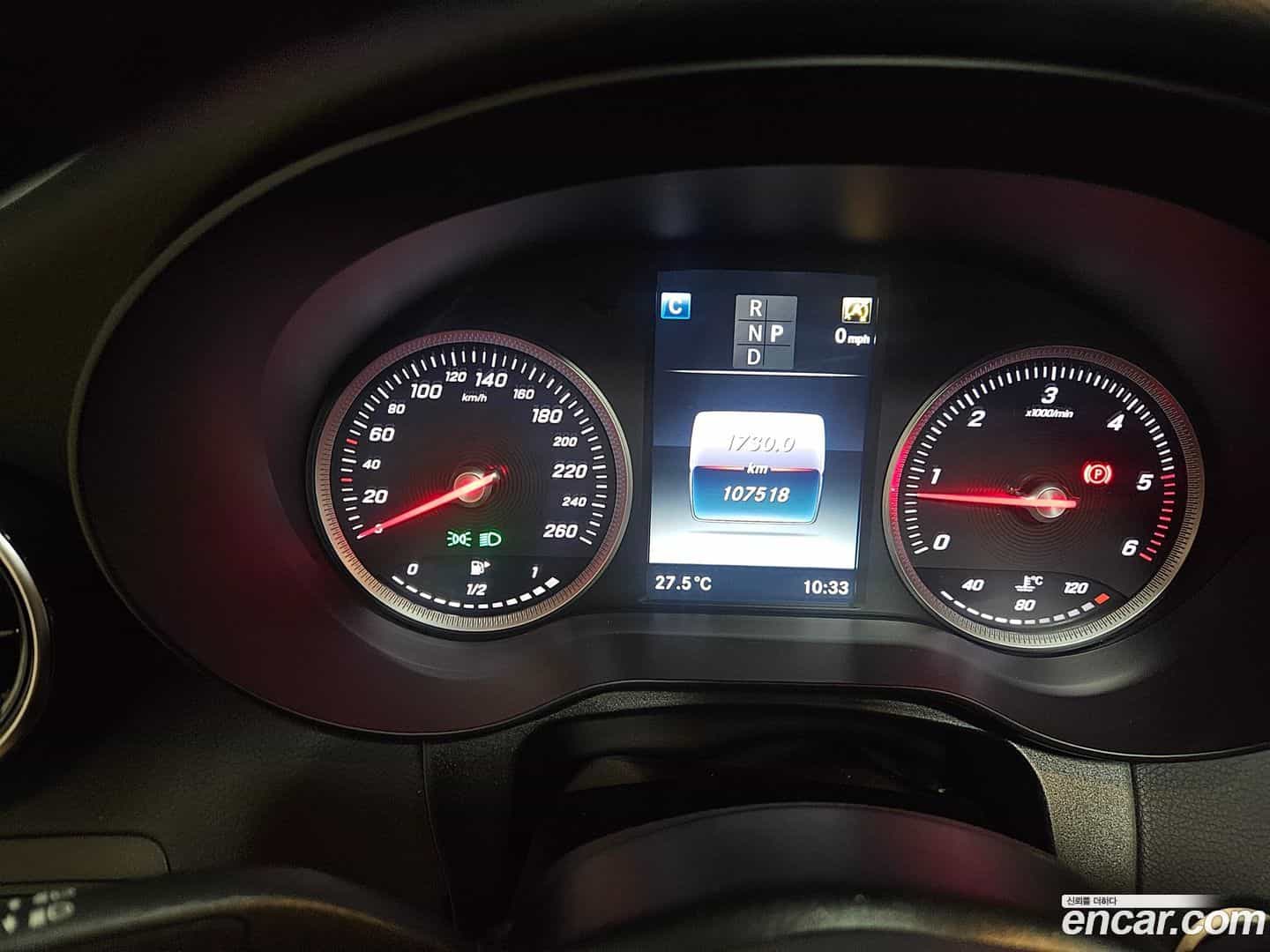 GLC-Class Mercedes-Benz 2018.3-OPTION-015