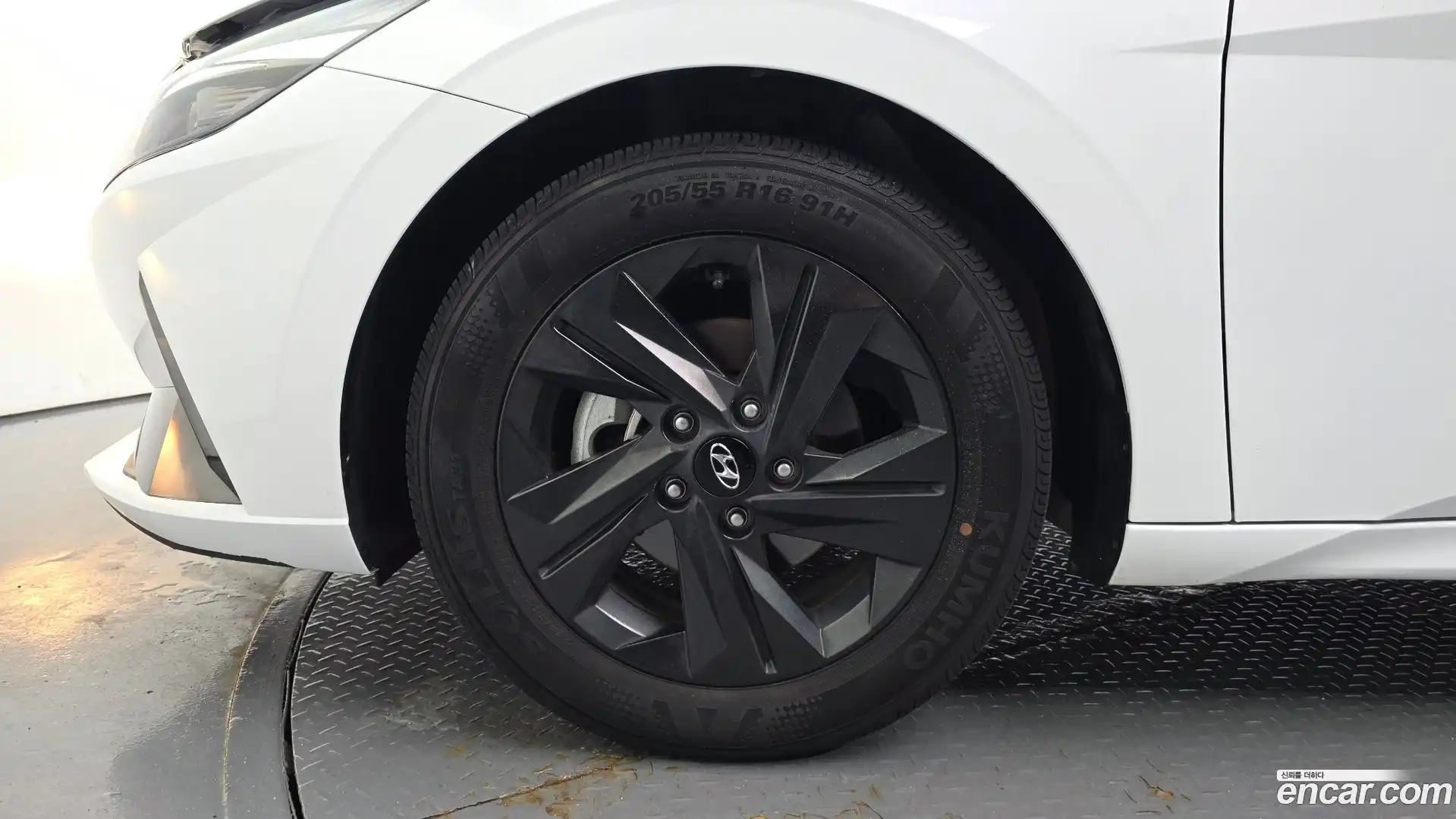 AVANTE Hyundai 2022.4-OUTER-005