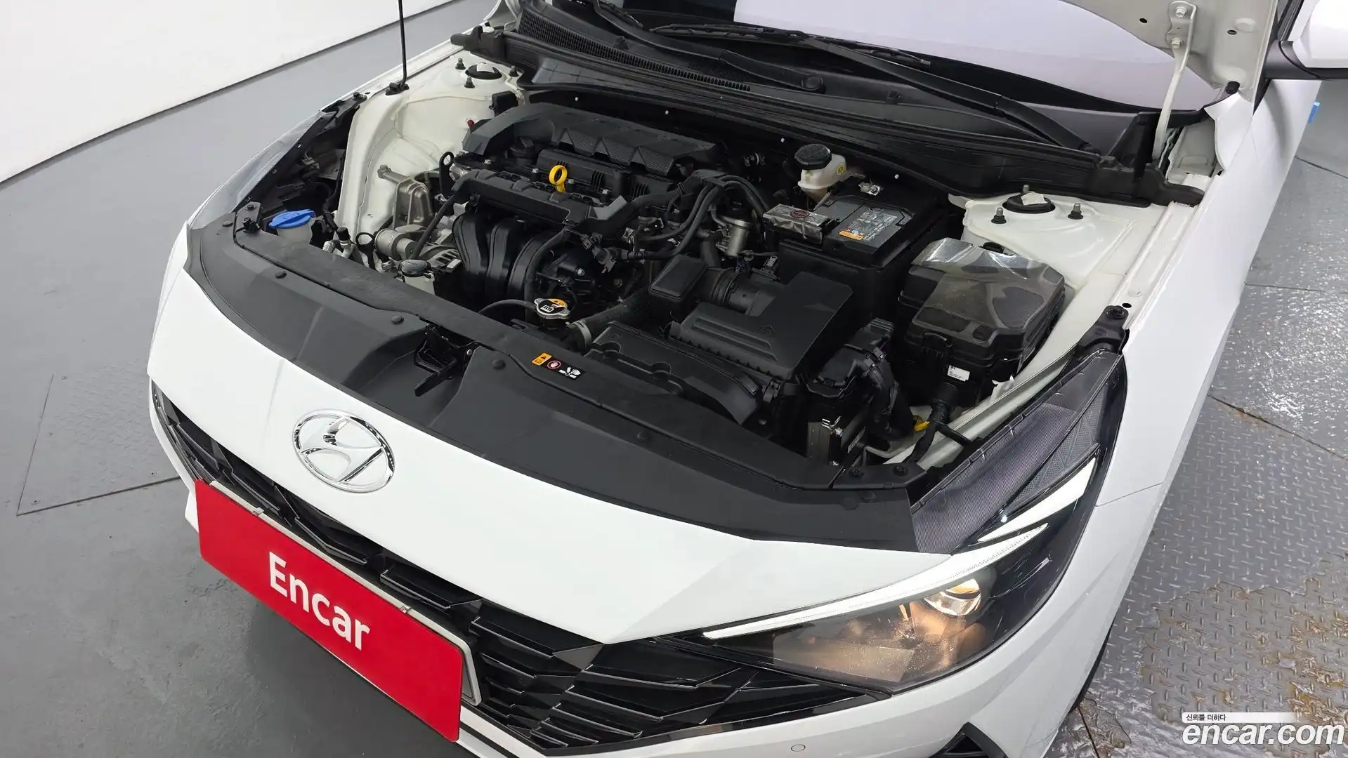 AVANTE Hyundai 2022.4-OUTER-006