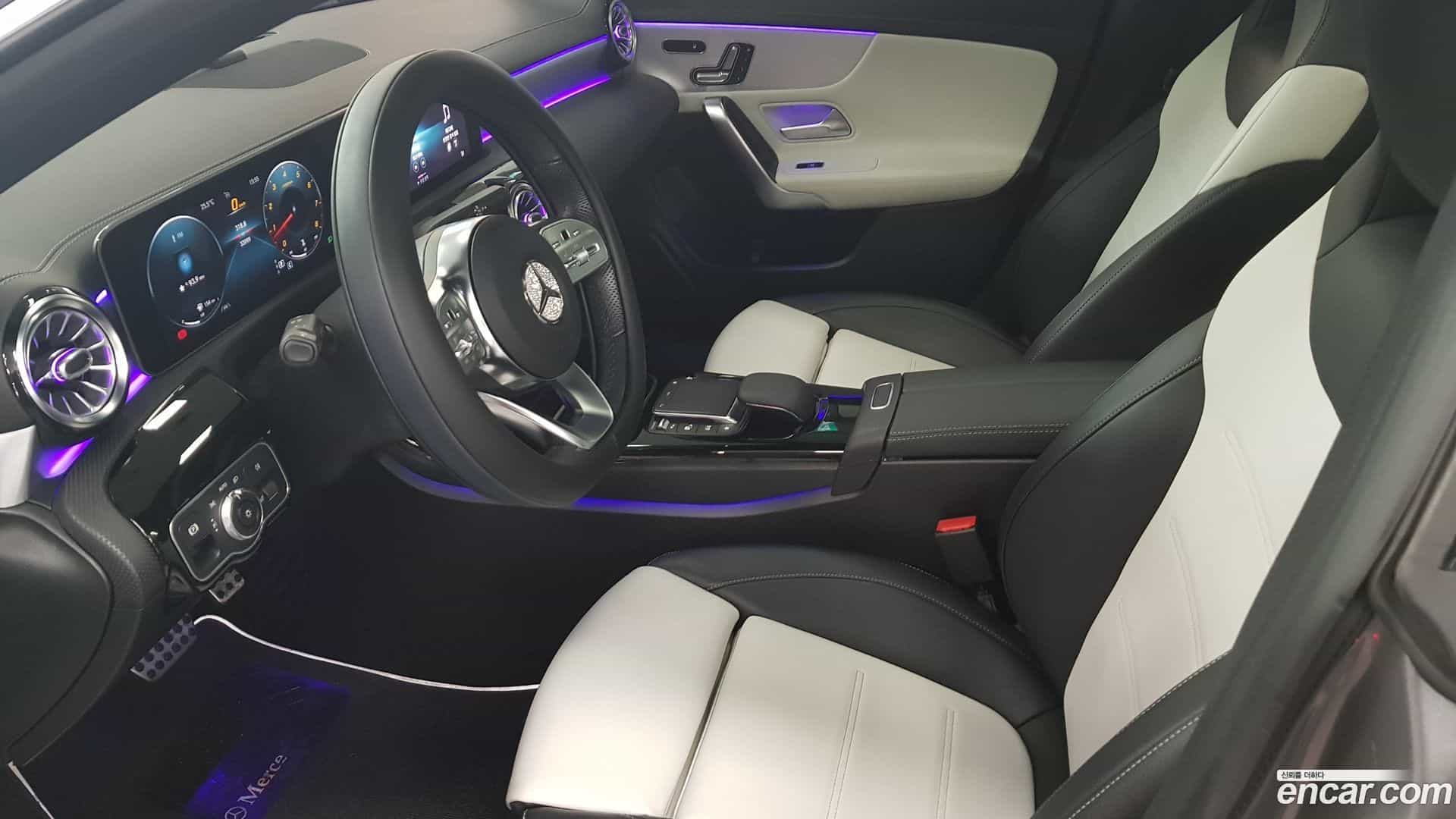 CLA-Class Mercedes-Benz 2020.3-OPTION-018
