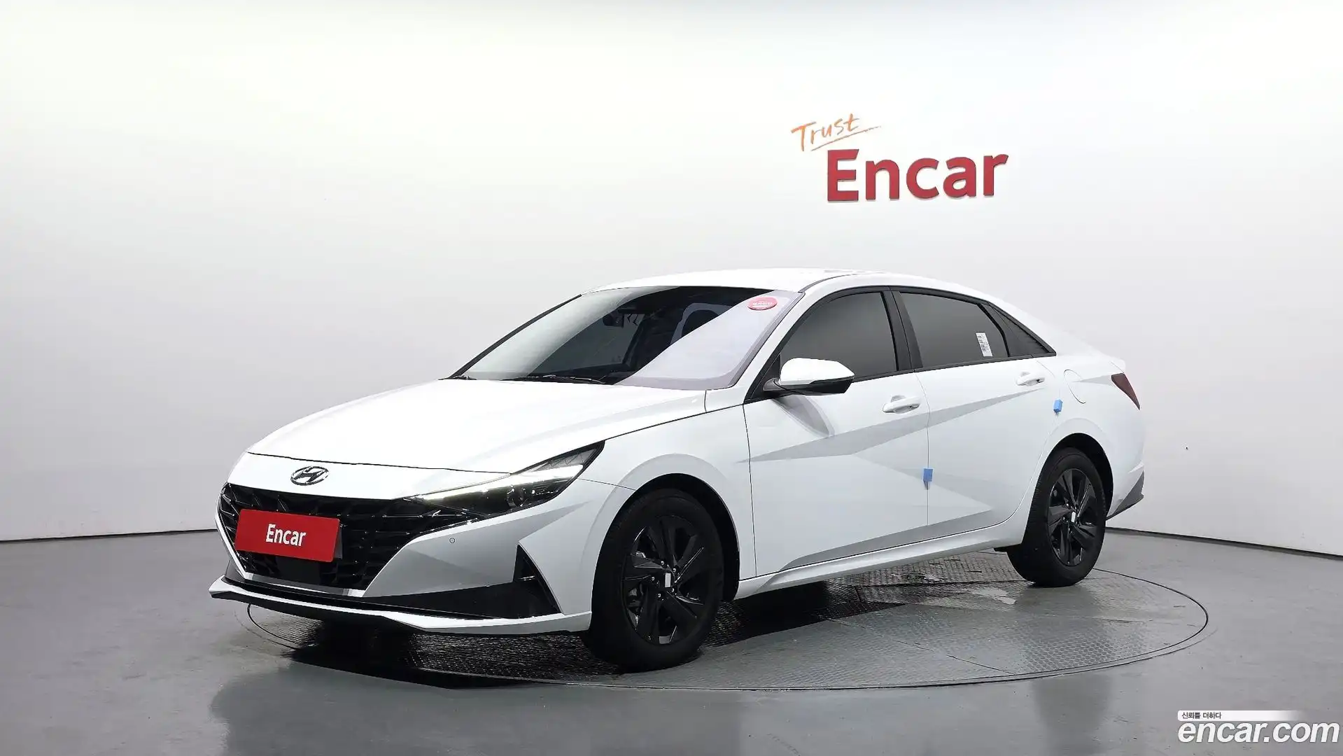 AVANTE Hyundai 2022.4-OUTER-001