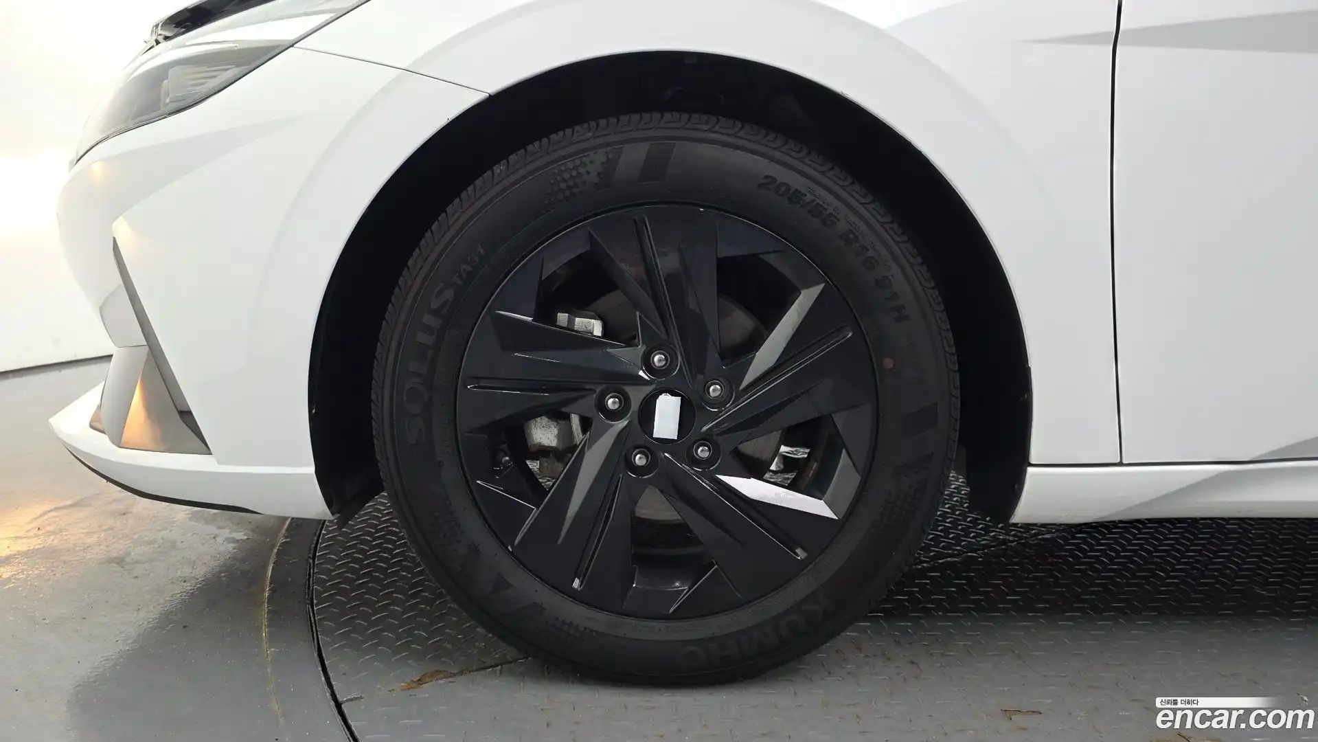 AVANTE Hyundai 2022.4-OUTER-005