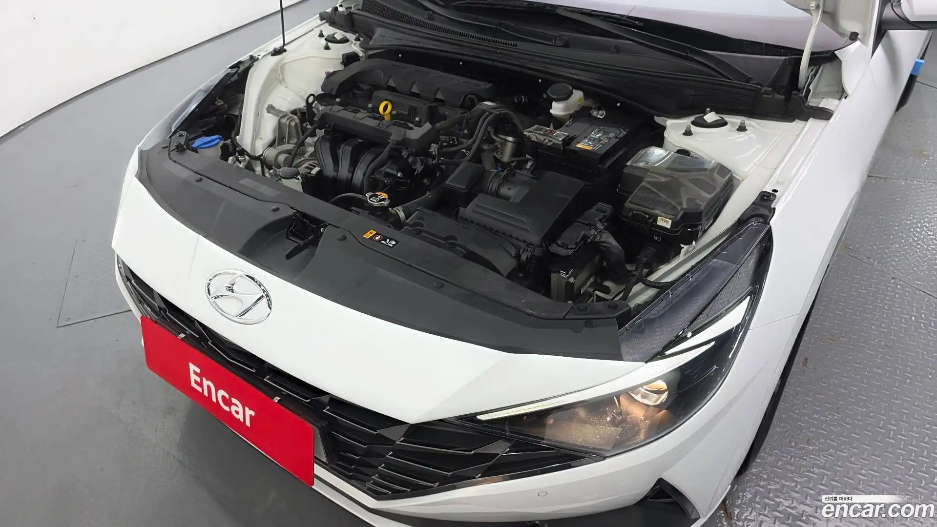AVANTE Hyundai 2022.4-OUTER-006