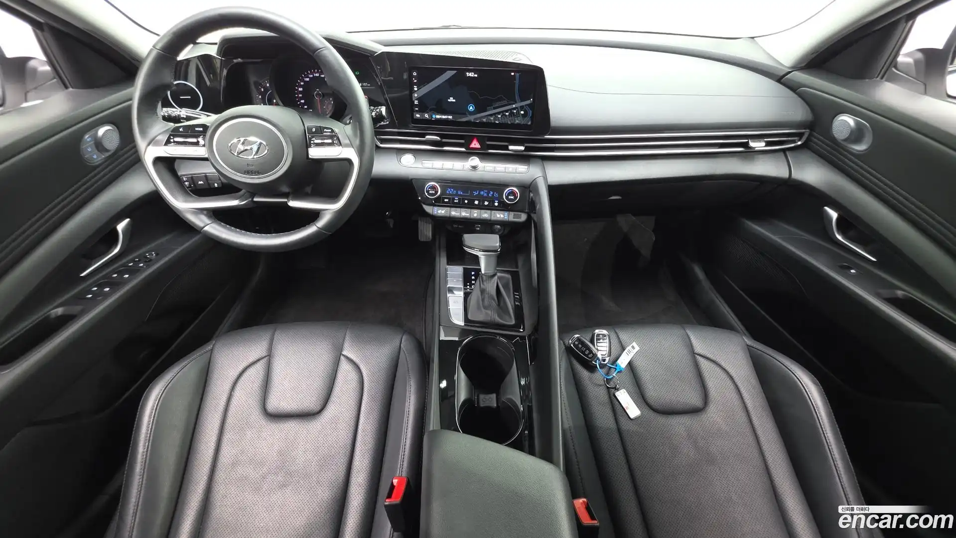 AVANTE Hyundai 2022.4-INNER-007